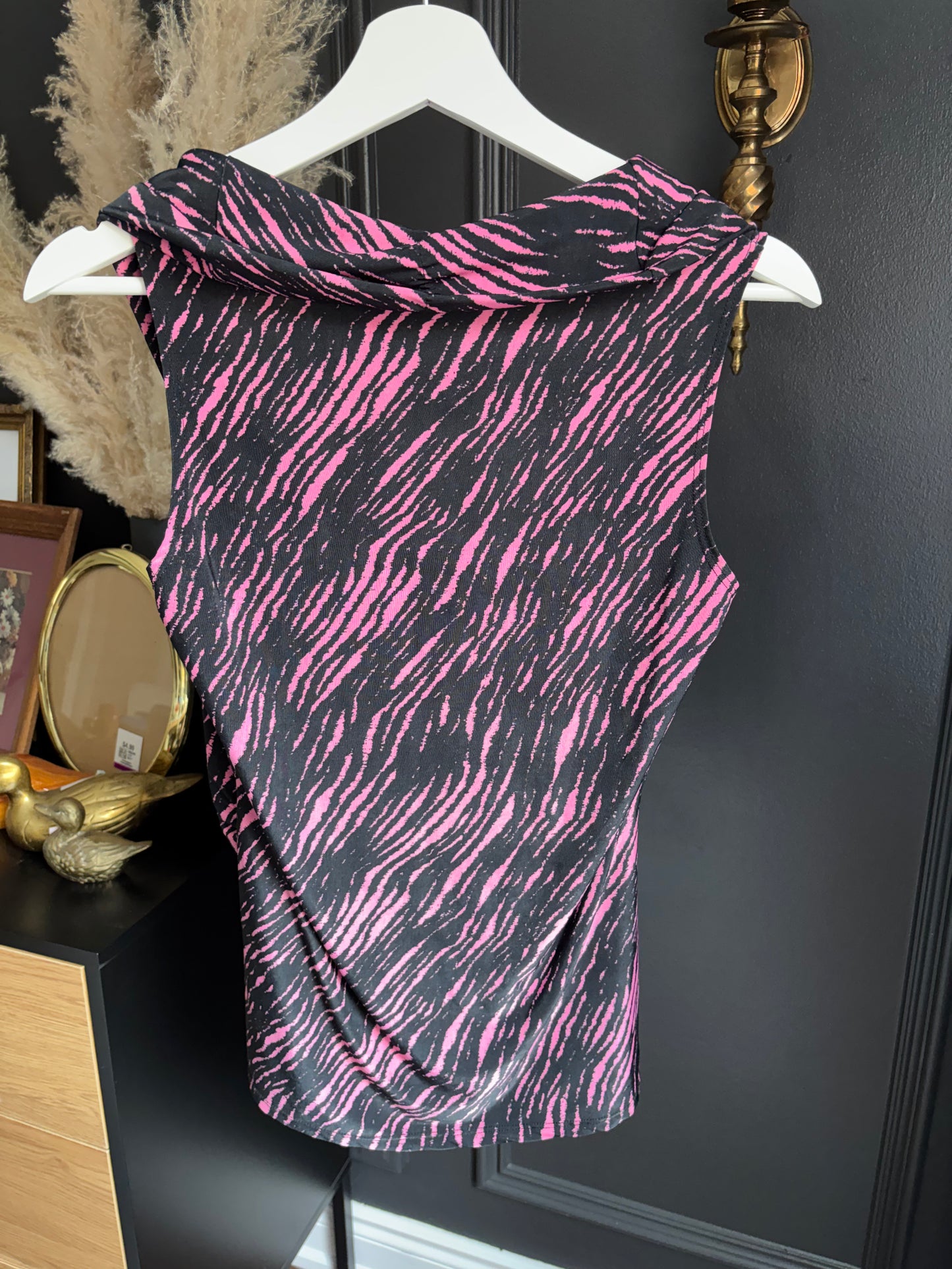 Pink & Black Print Rouched Tank Size M