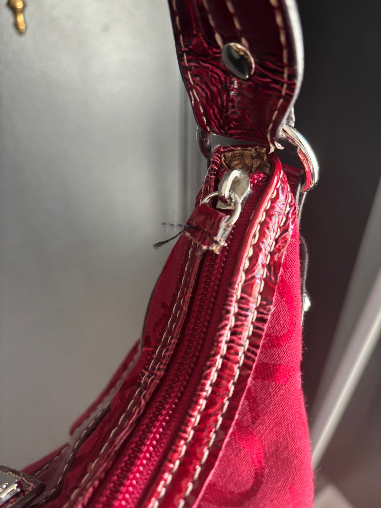 Red XOXO Shoulder Bag