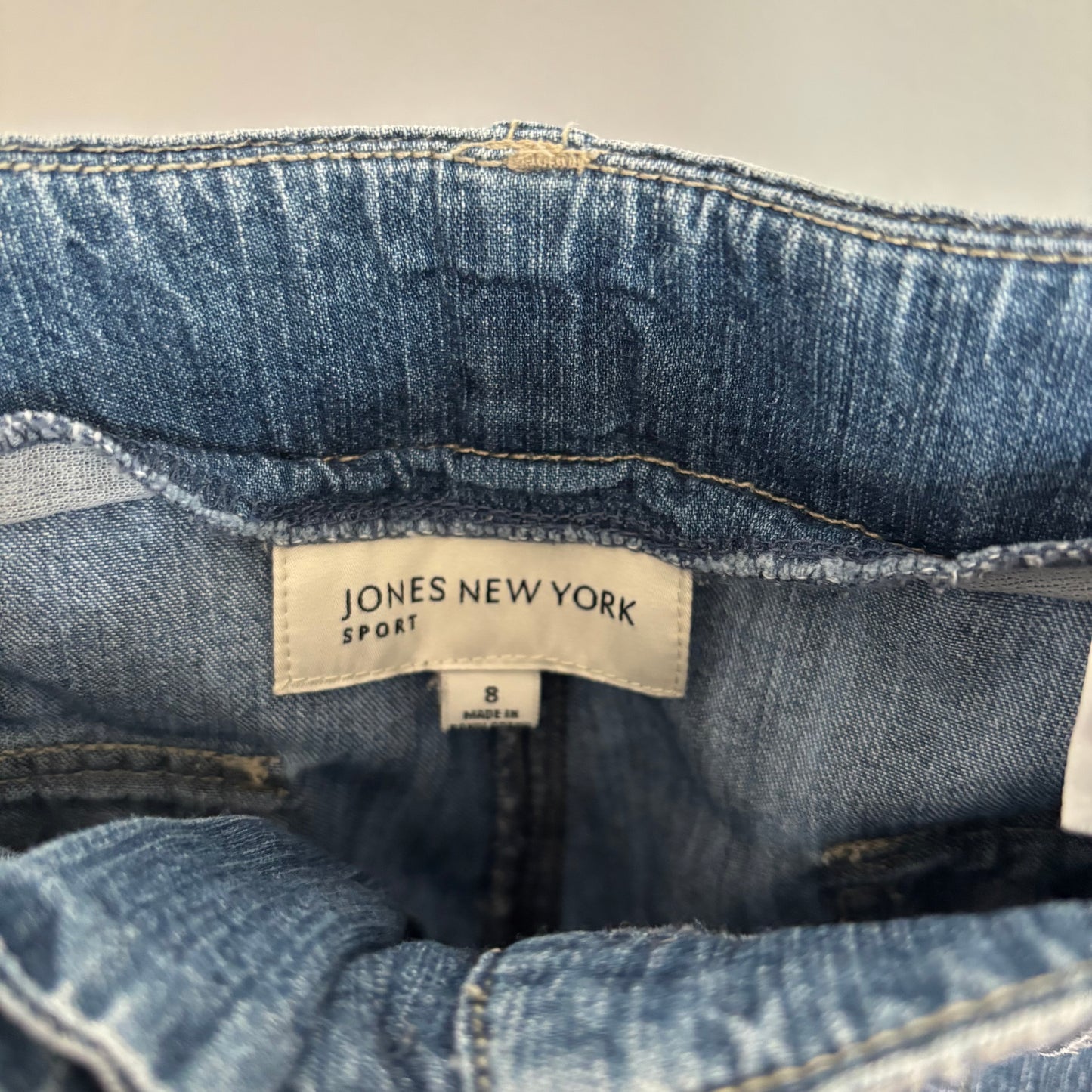 00s Midrise Denim Cargo Capris Size 8