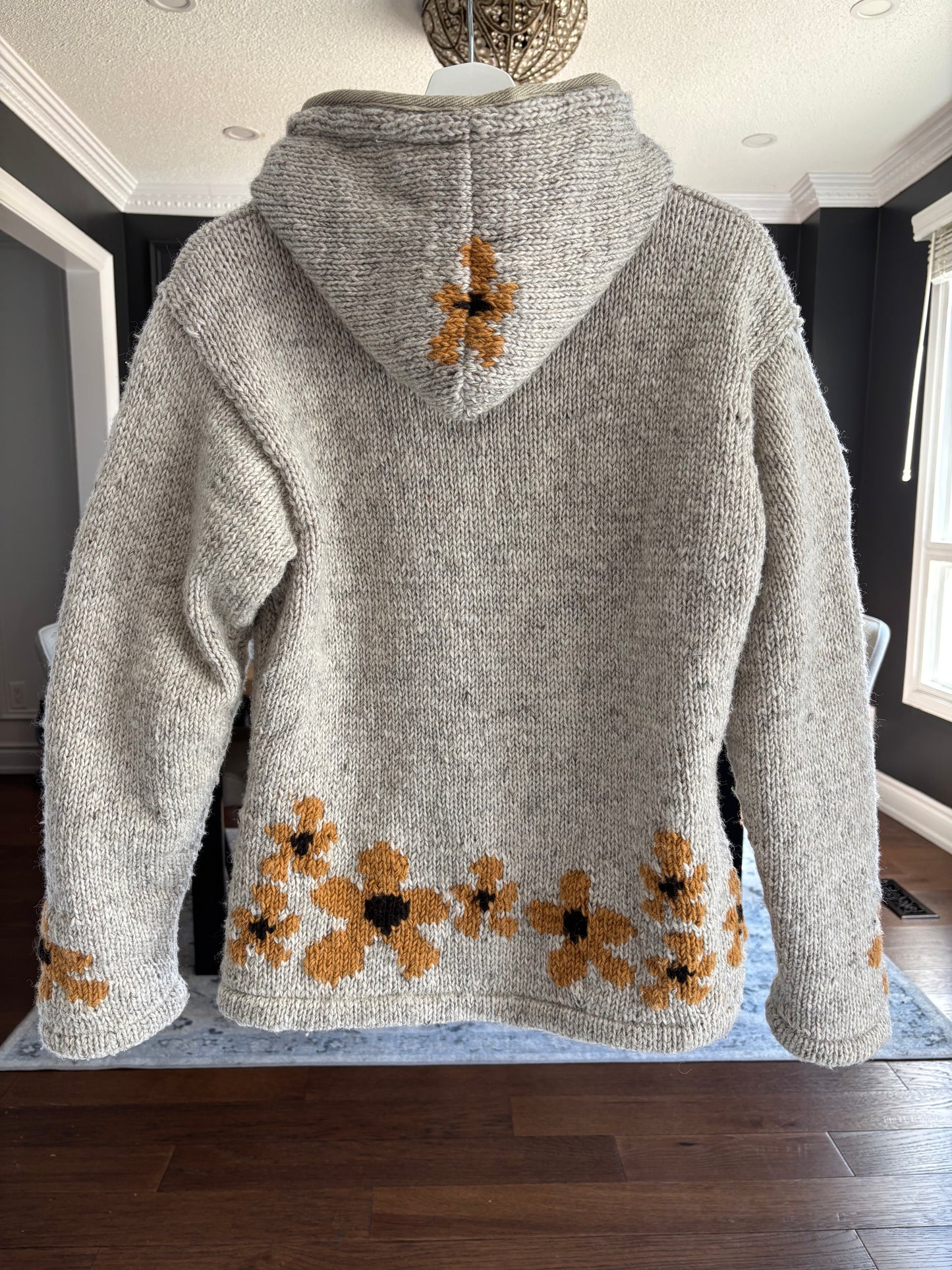 Laundromat Wool Sunflower Sweater Size S
