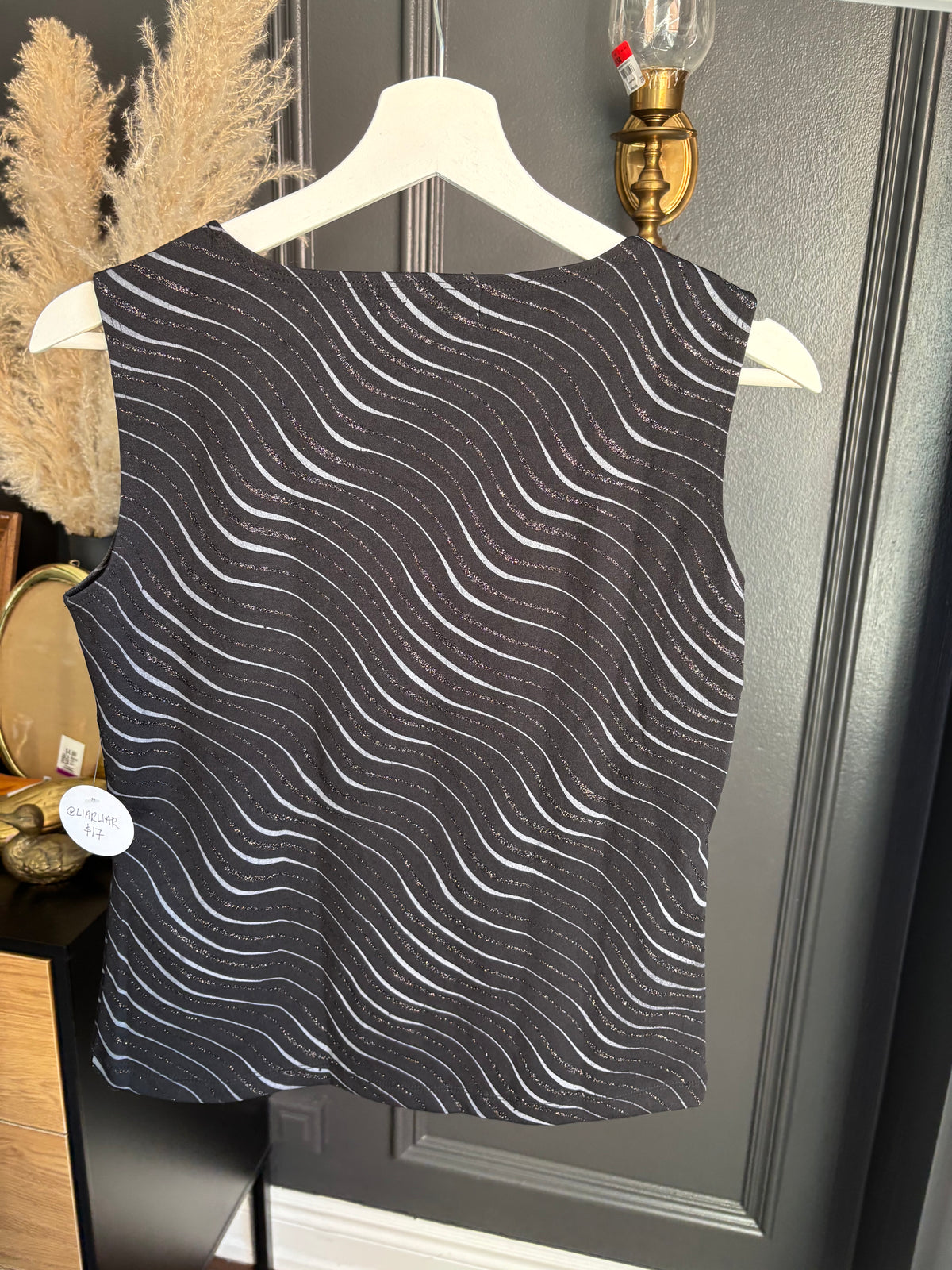 Sleeveless Wavey Sparkle Top Size M