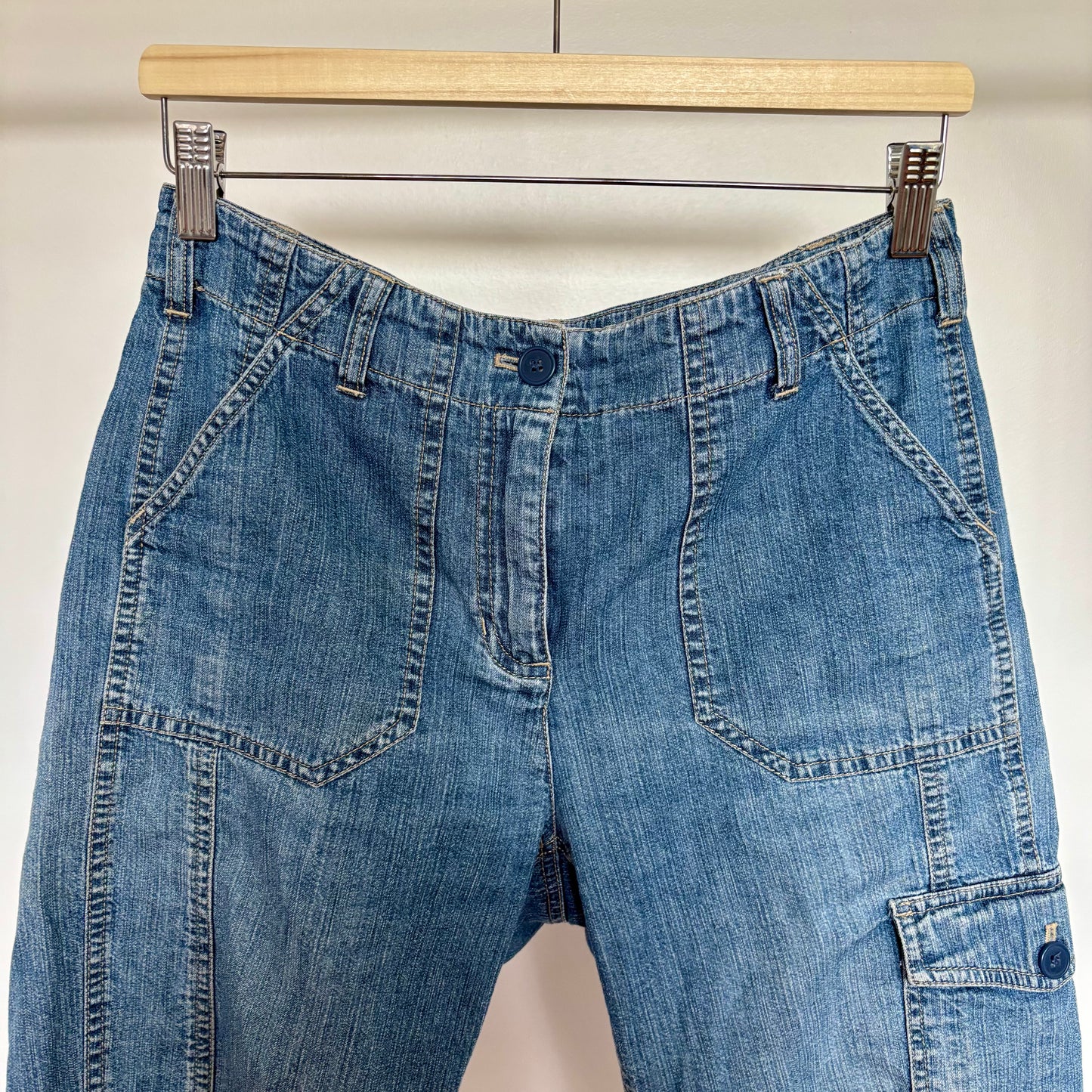 00s Midrise Denim Cargo Capris Size 8