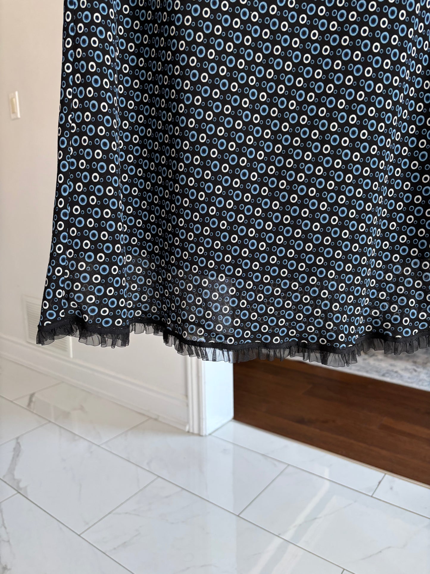 Black Trim Patterned Midi Skirt Size 8