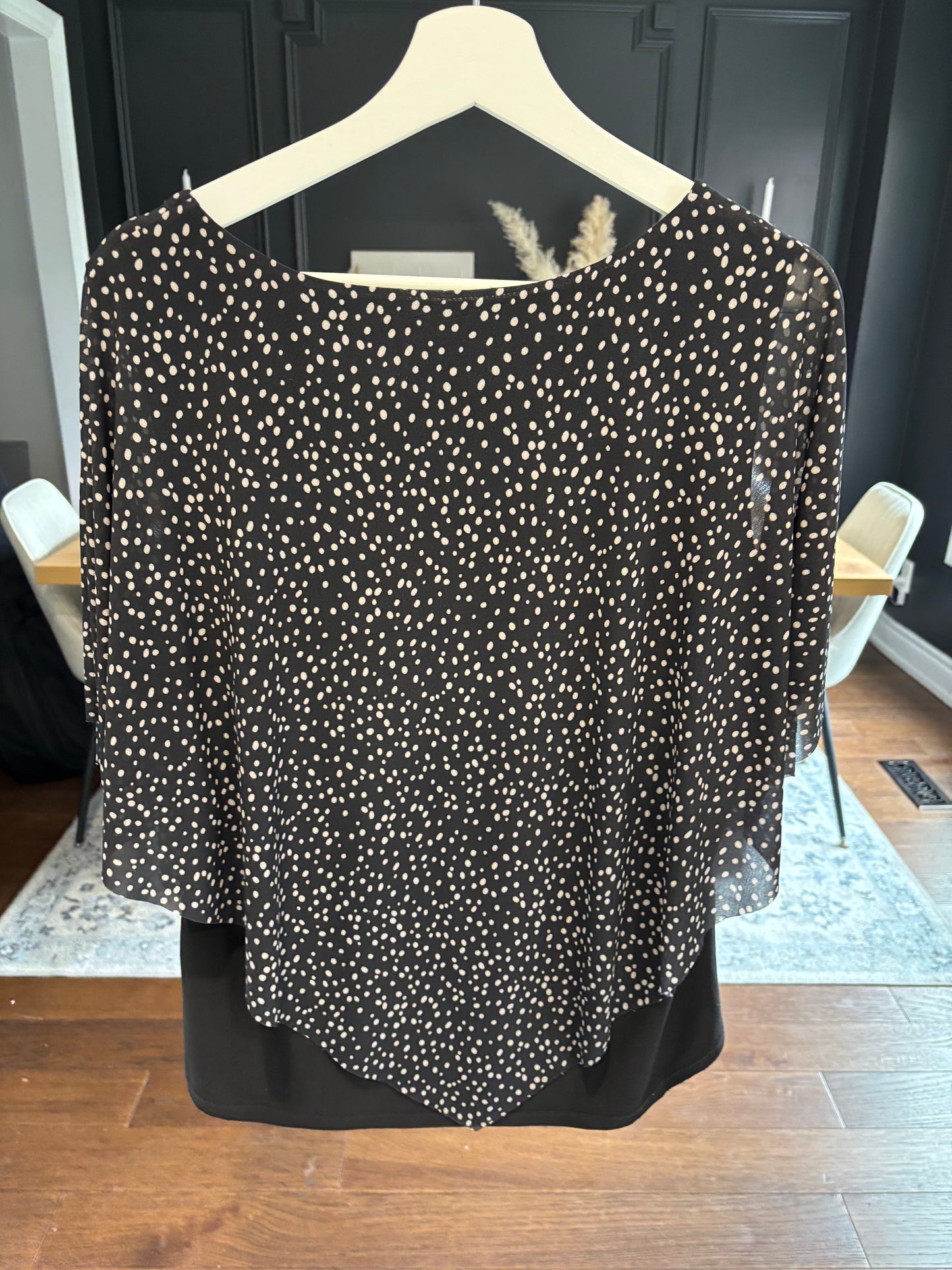 Spotted Cape Top Size XL