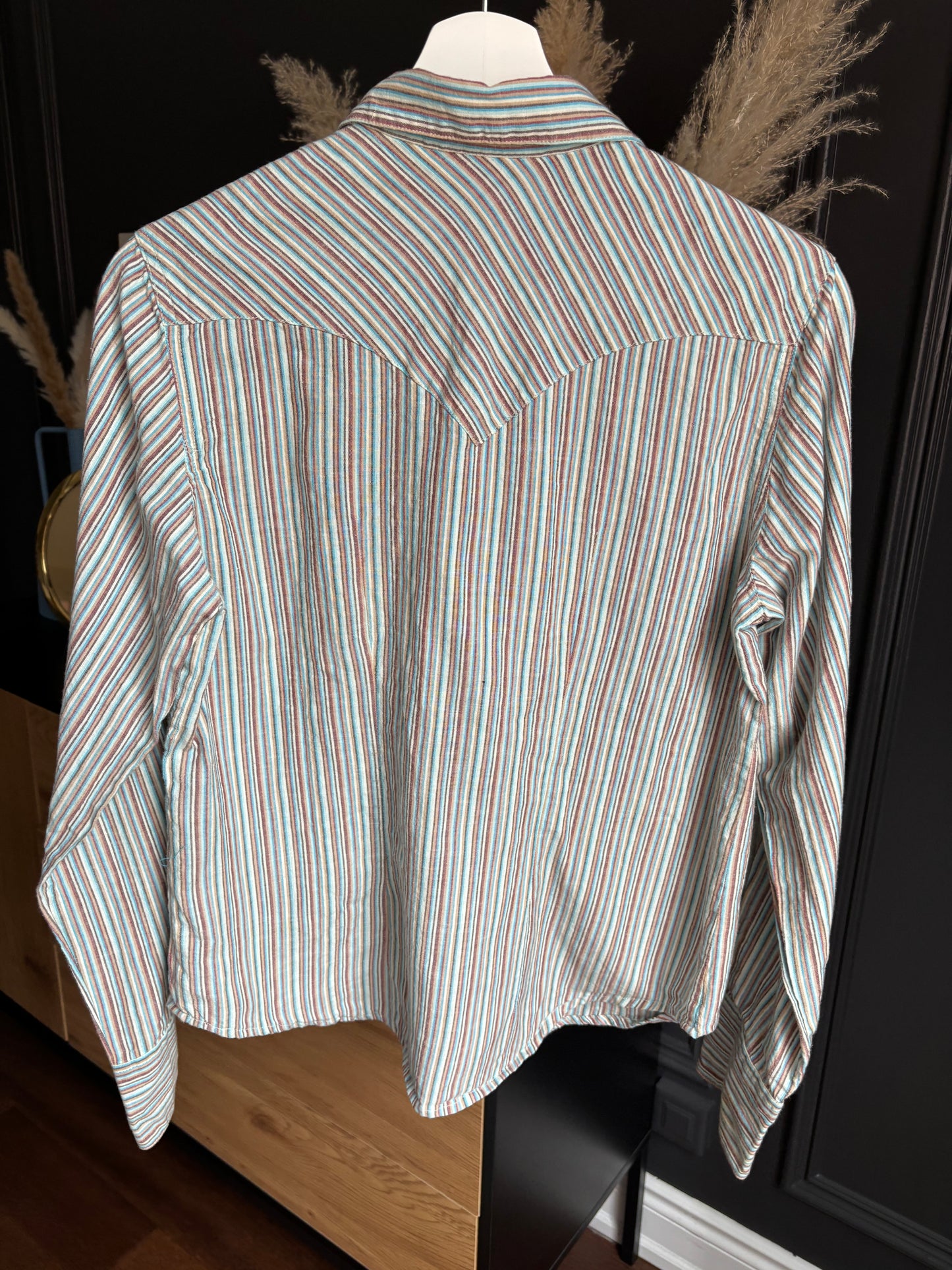 Western Striped Long Sleeved Shirt Size M