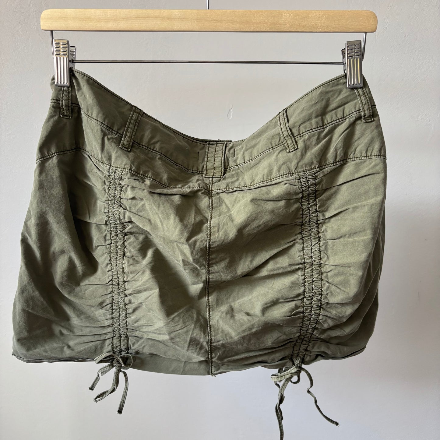 Low Rise Sinched Cargo Mini Skort