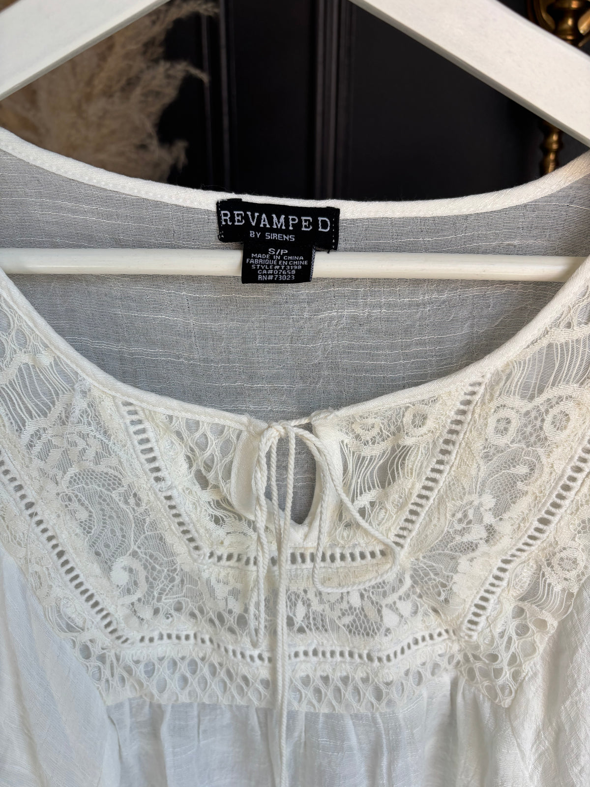 White Boho Flutter Sleeved Top Size S