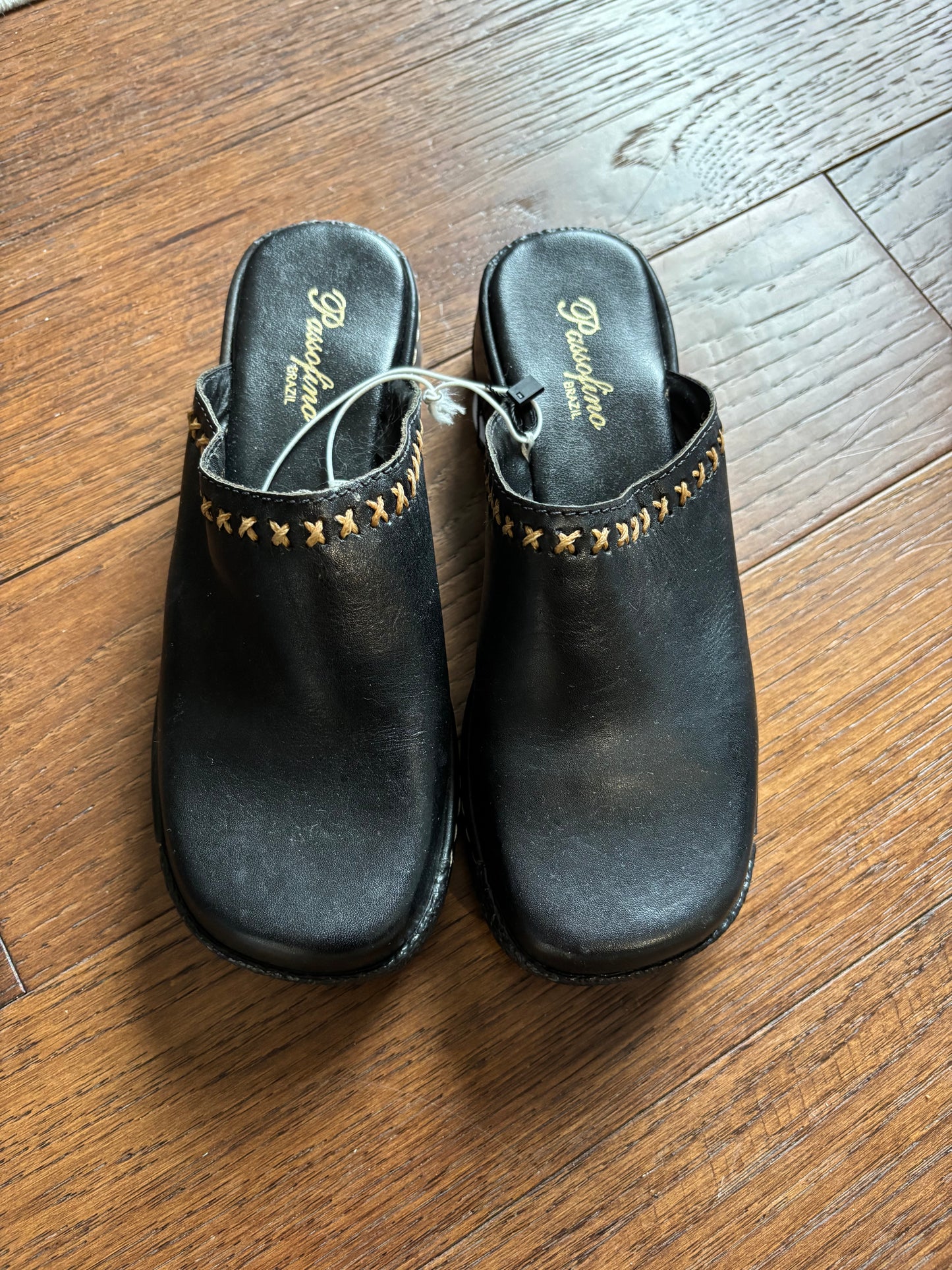 Black Leather Slip On Shoes Size 6