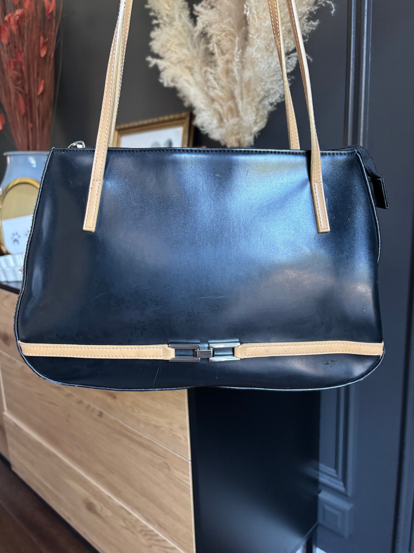 Vintage Black & Tan Shoulder Bag