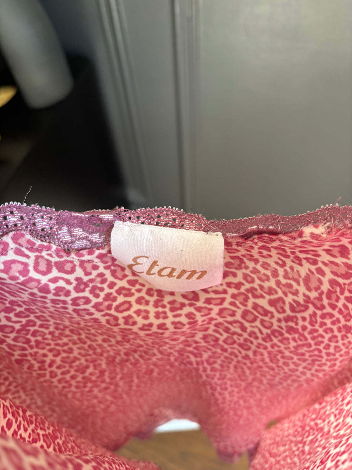 Vintage 2 Piece Leopard Satin PJ Set Size L*