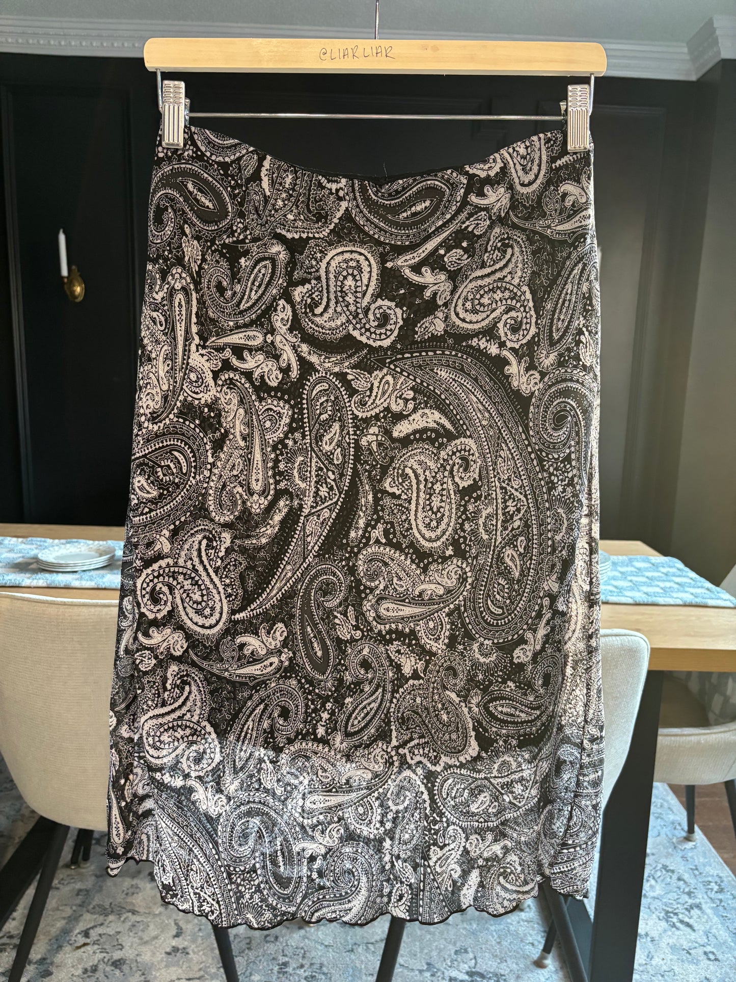 Black & White Paisley Print Skirt Size M