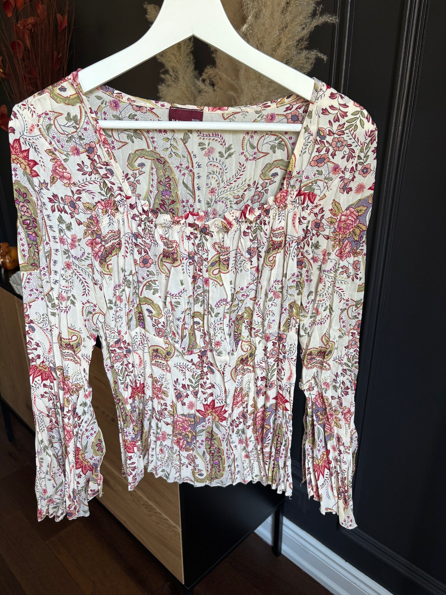 Flared Long Sleeved Crinkle Top Size S