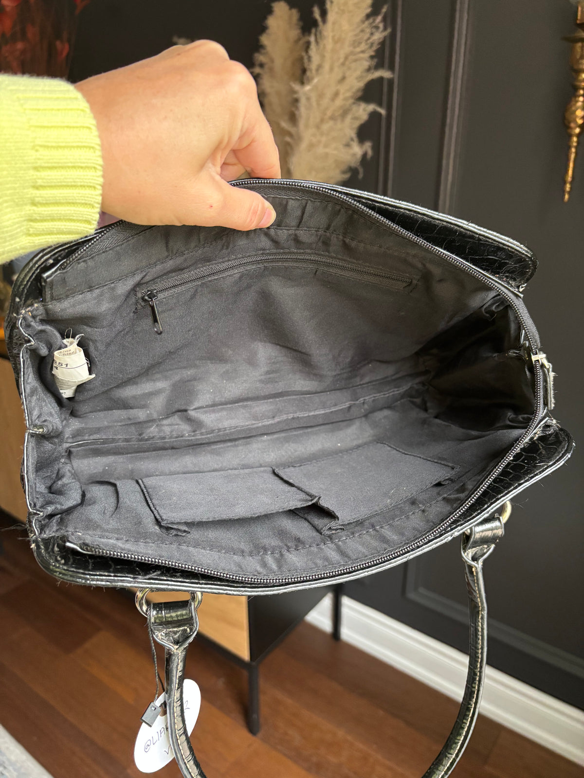 Black Shiny Faux Croc Y2K Shoulder Bag