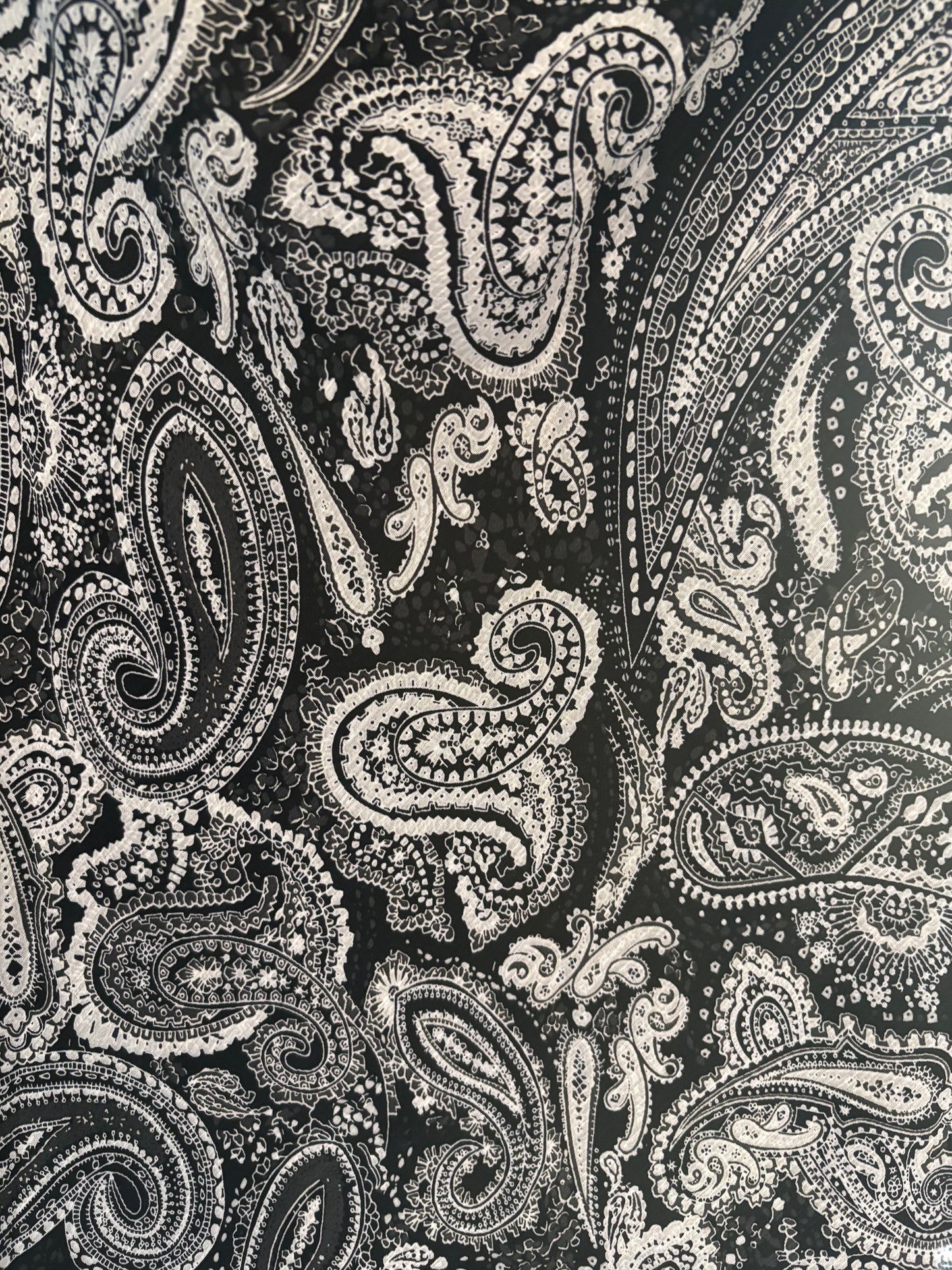 Black & White Paisley Print Skirt Size M