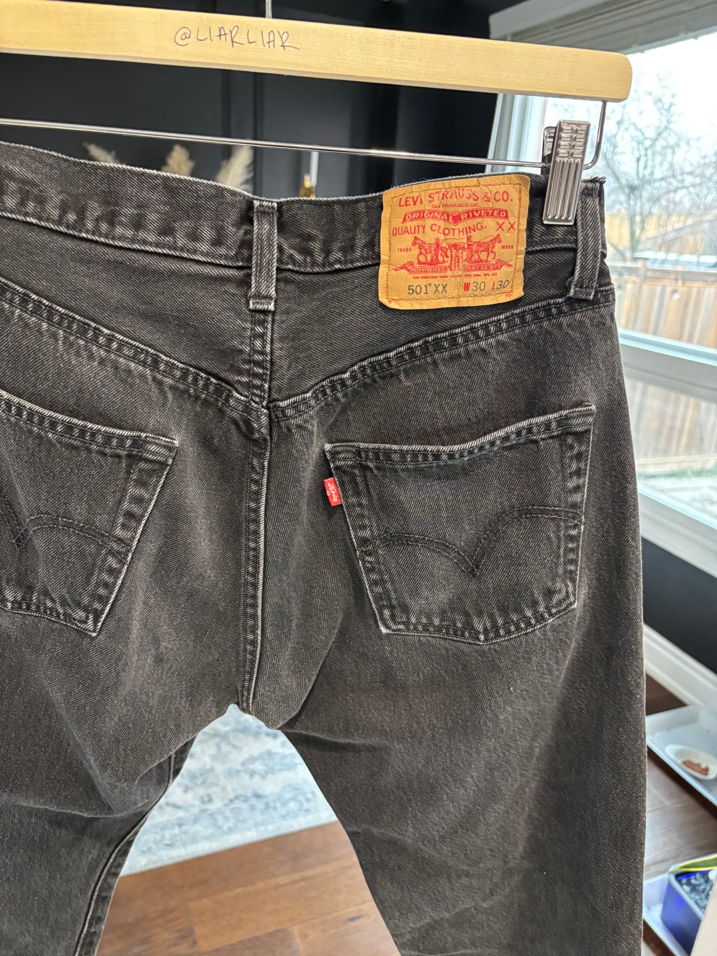 Black Levi's Jeans Size 30