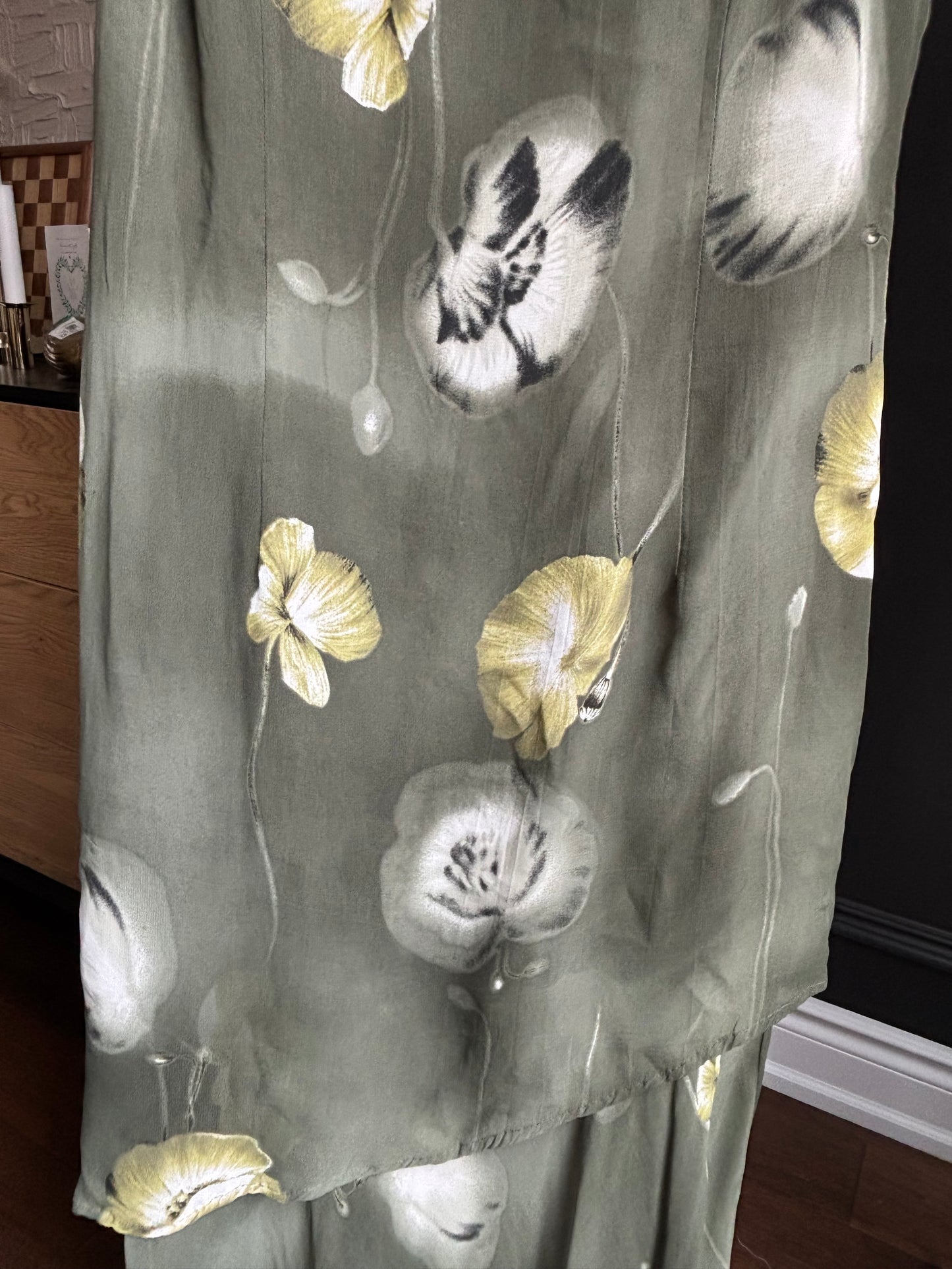Green 90's Floral 2 Tier Dress Size M