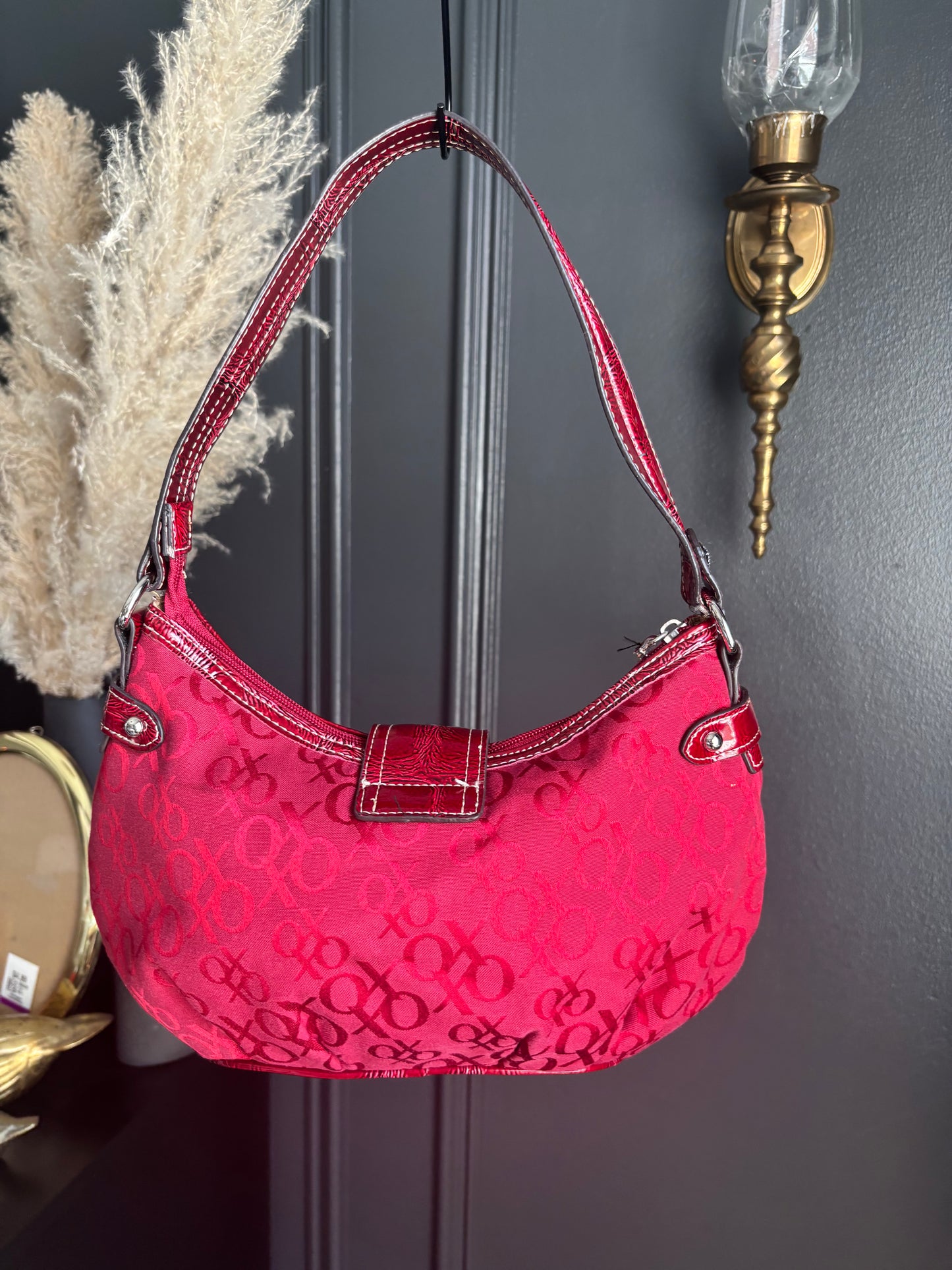 Red XOXO Shoulder Bag