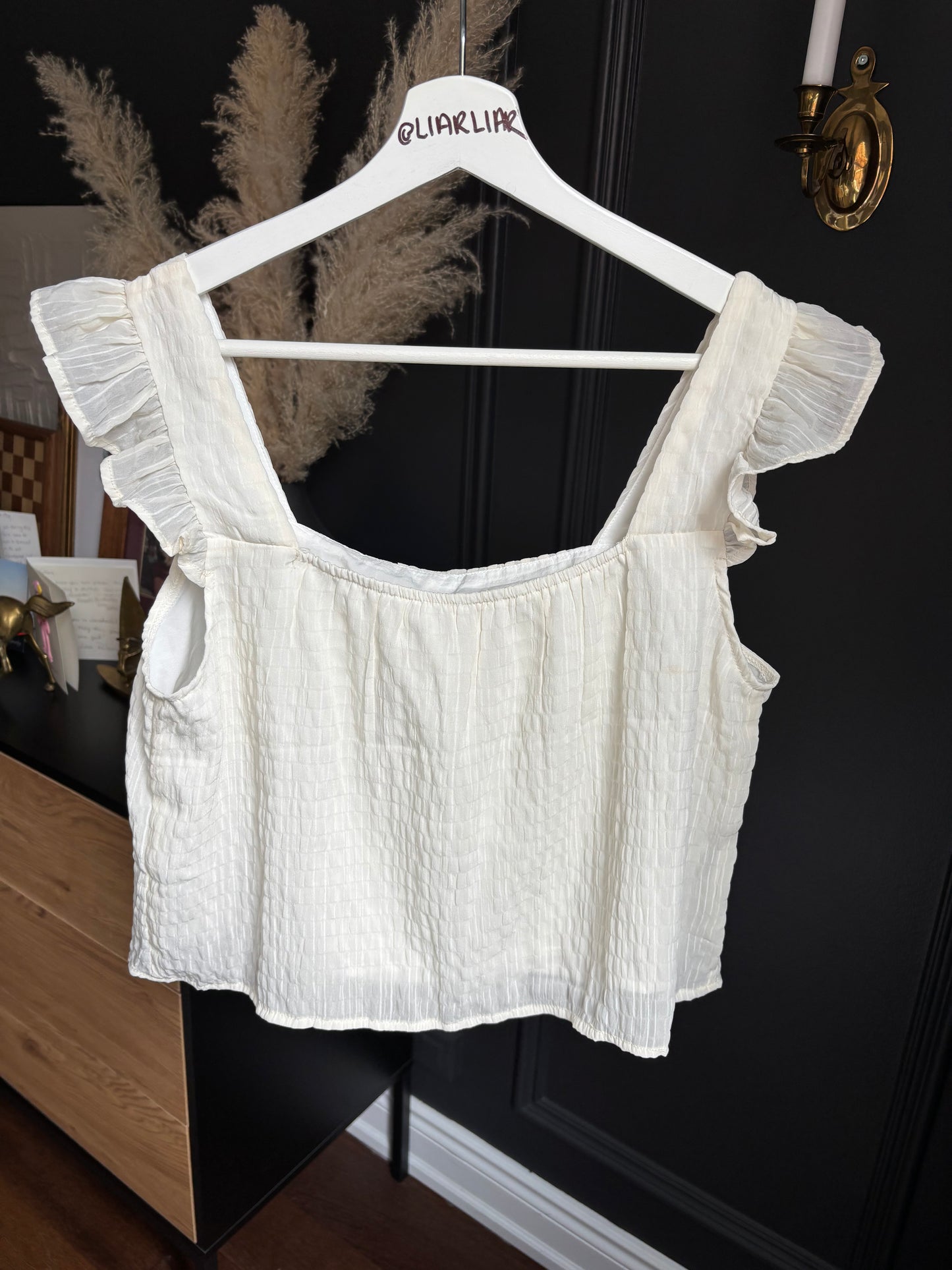 Off White Flowy Crop Top Size L