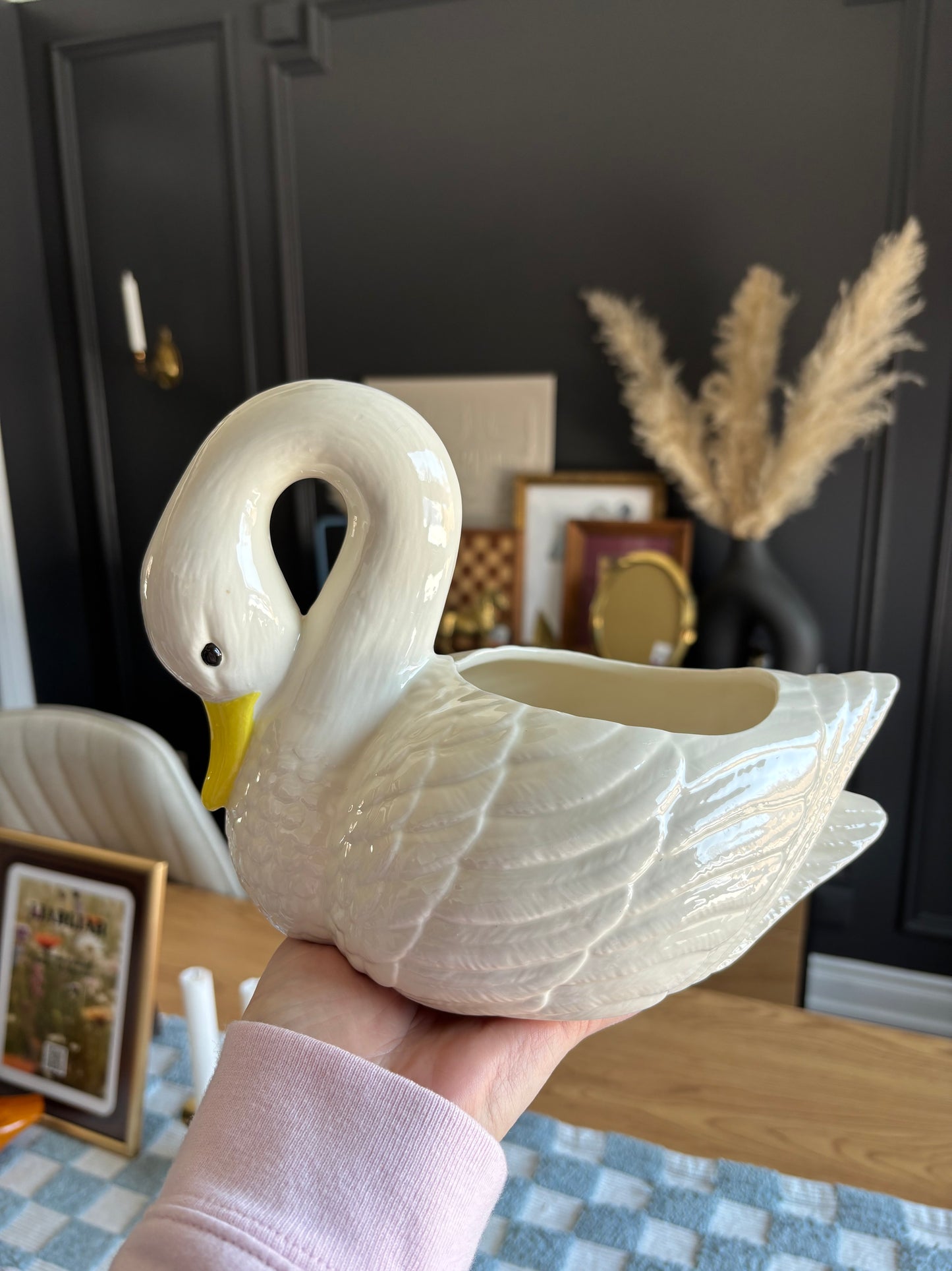 Ceramic Swan Pot