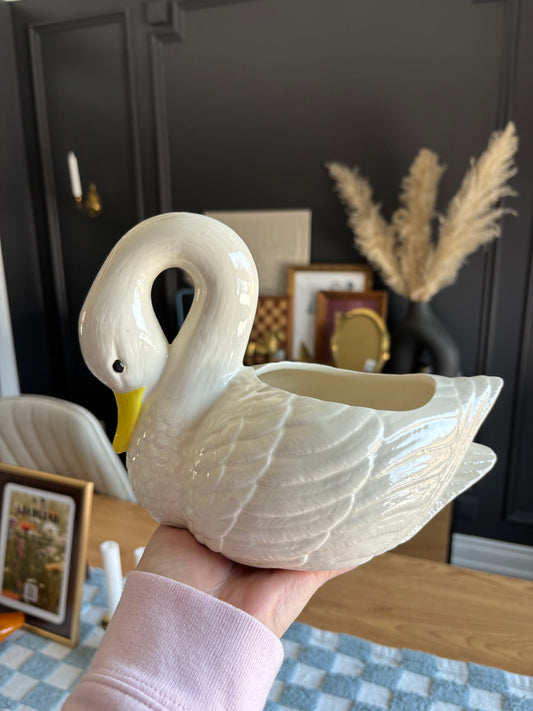 Ceramic Swan Pot