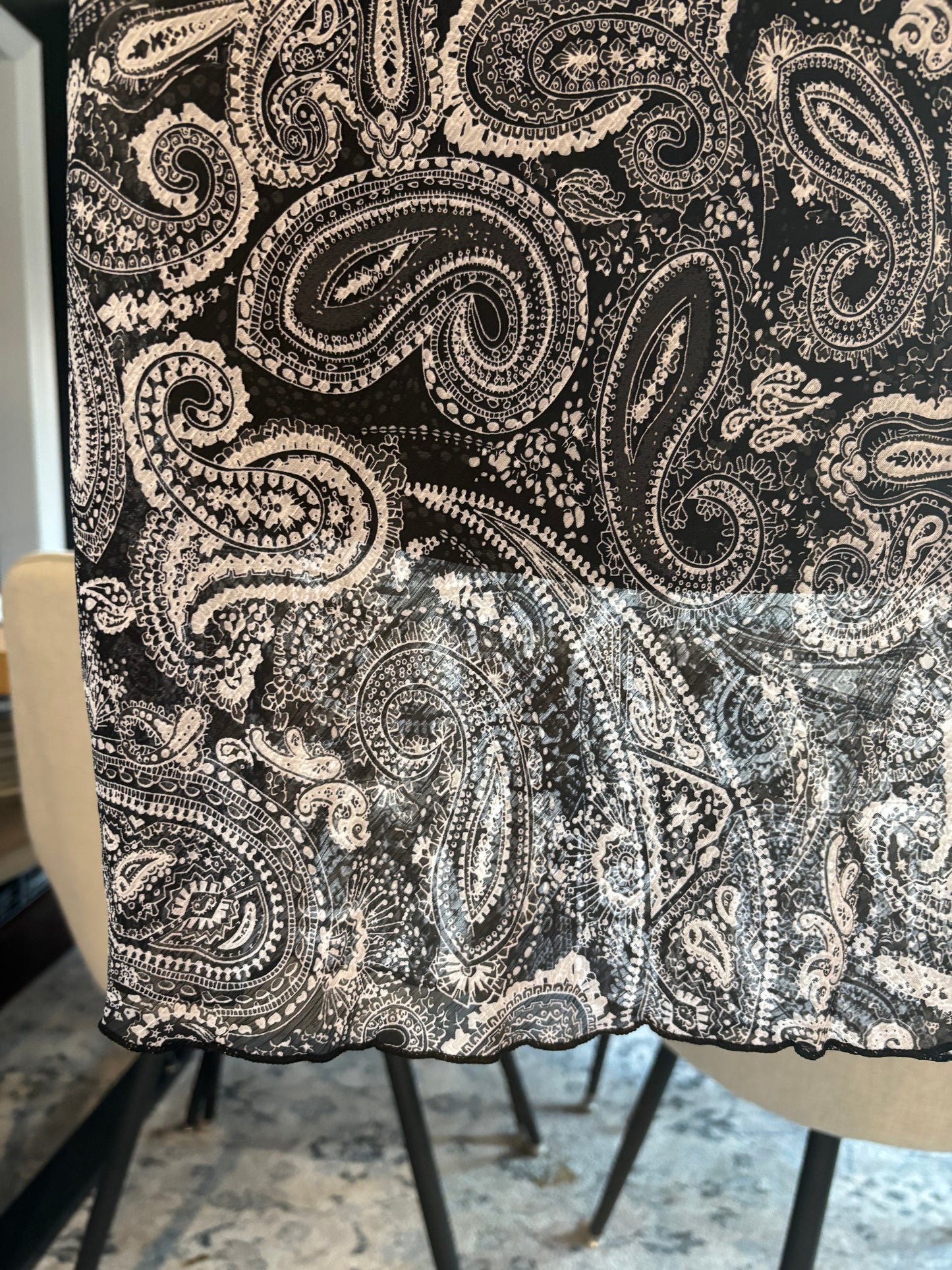 Black & White Paisley Print Skirt Size M