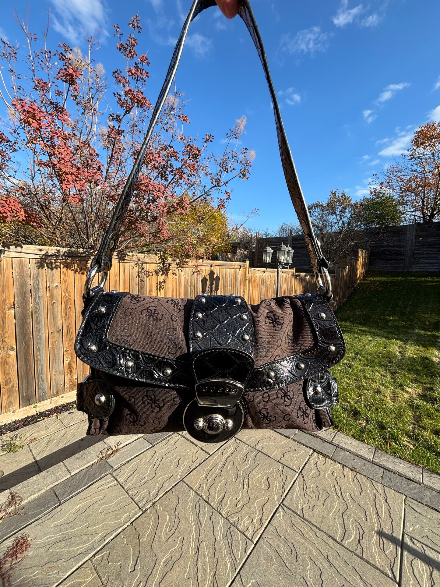 Small 2000's Guess Shoulder Bag