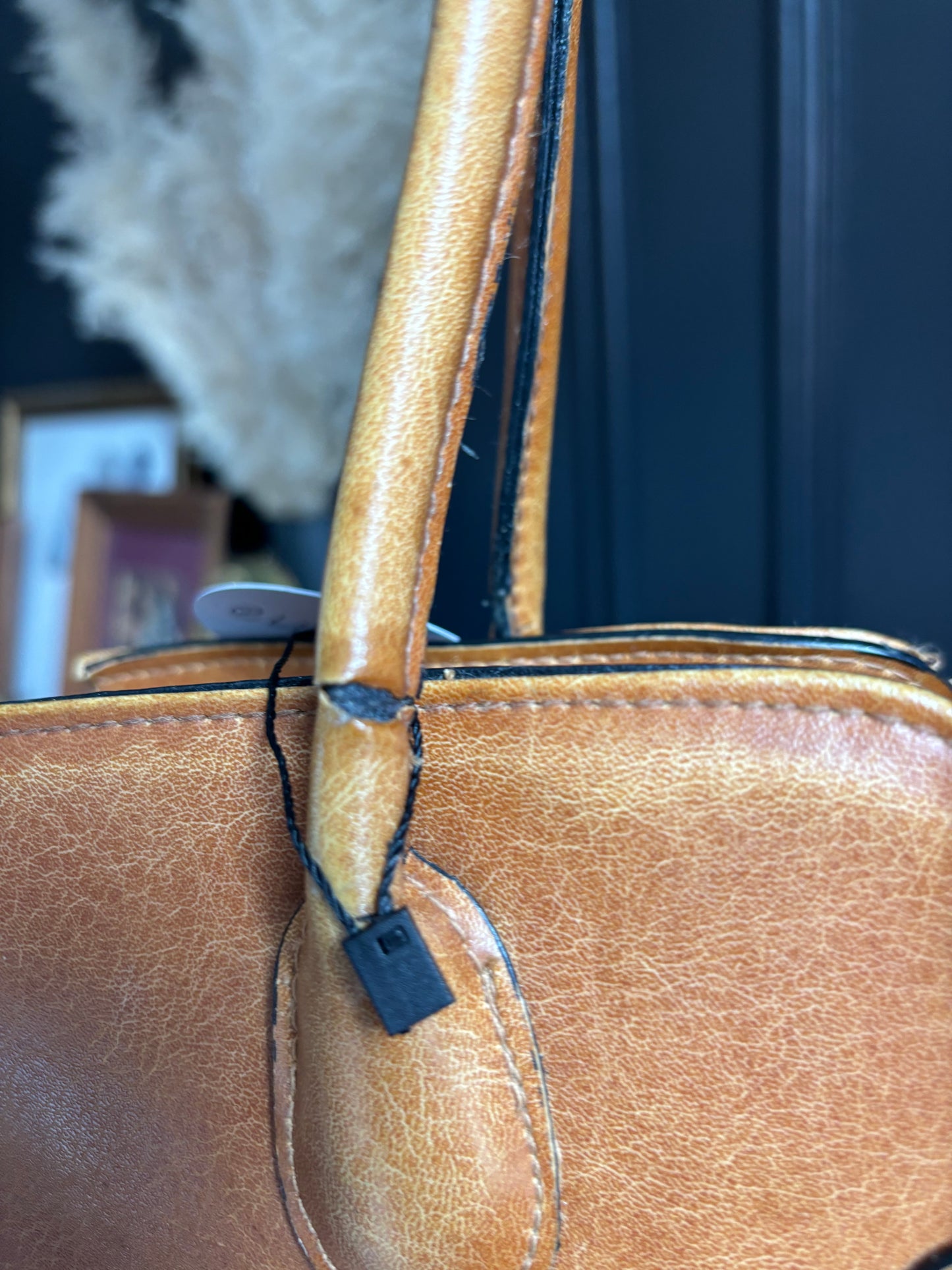 90's Brown Leather Structured Shoulder Bag