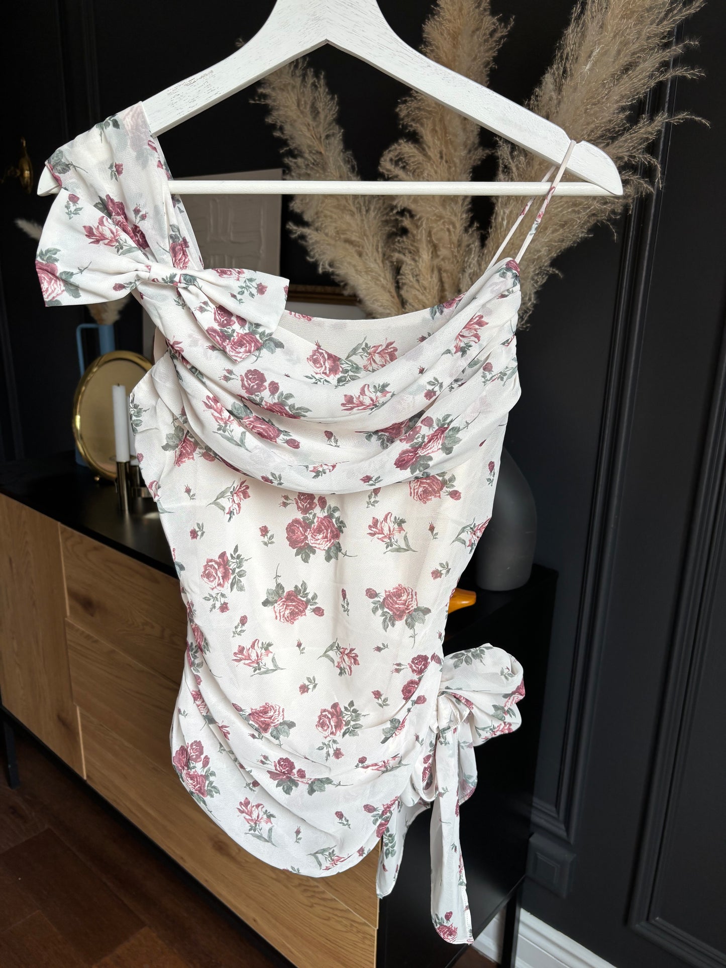 Romantic Floral Sleeveless Top Size S