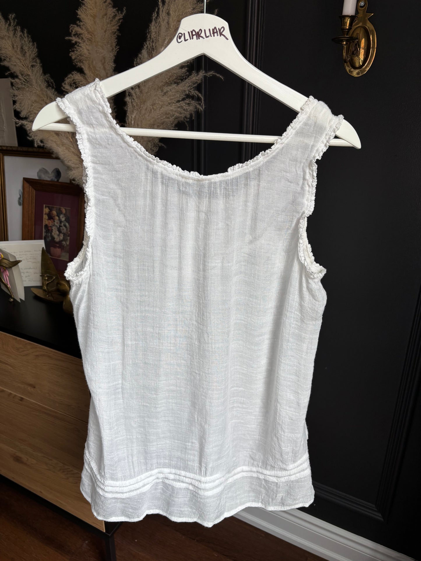 White Embroidered Lace Tank Size S