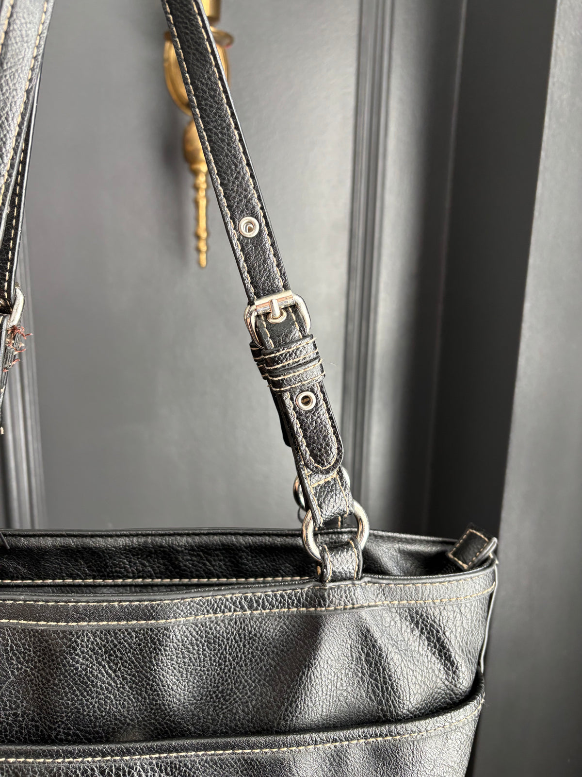 Black Faux Leather Buckle Strap Purse