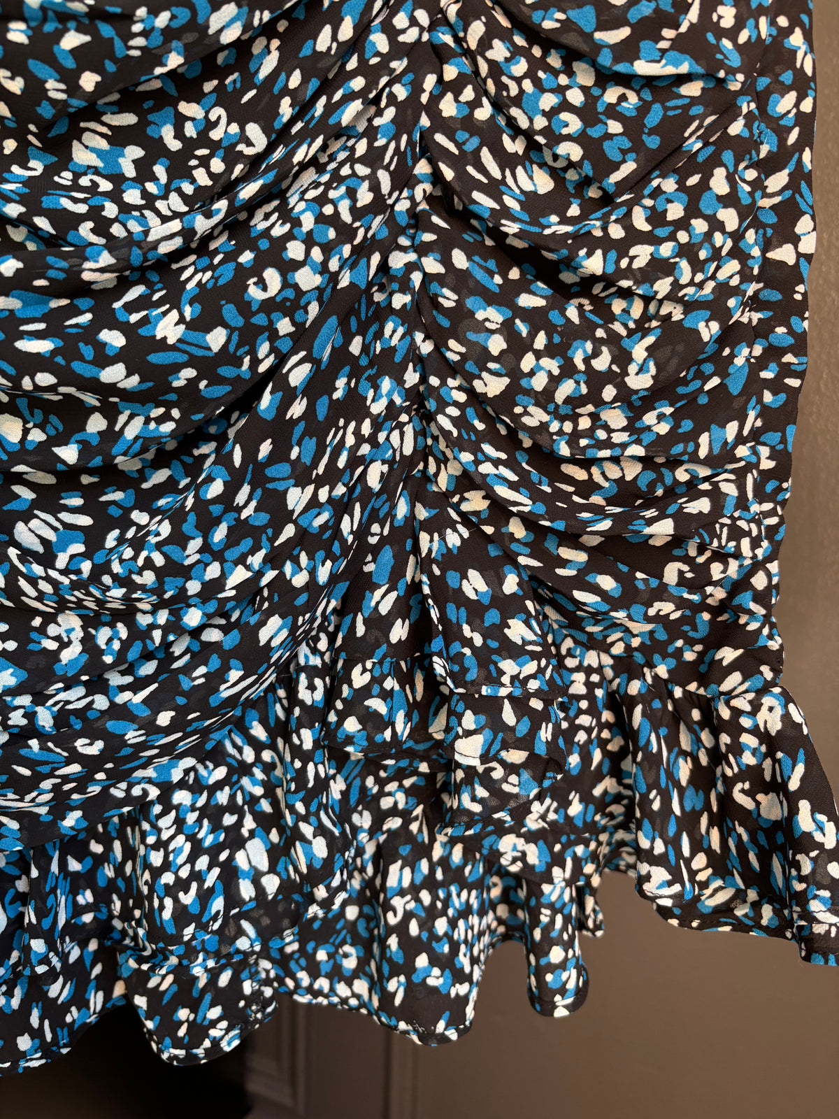 Rouched Flirty Skirt Size M