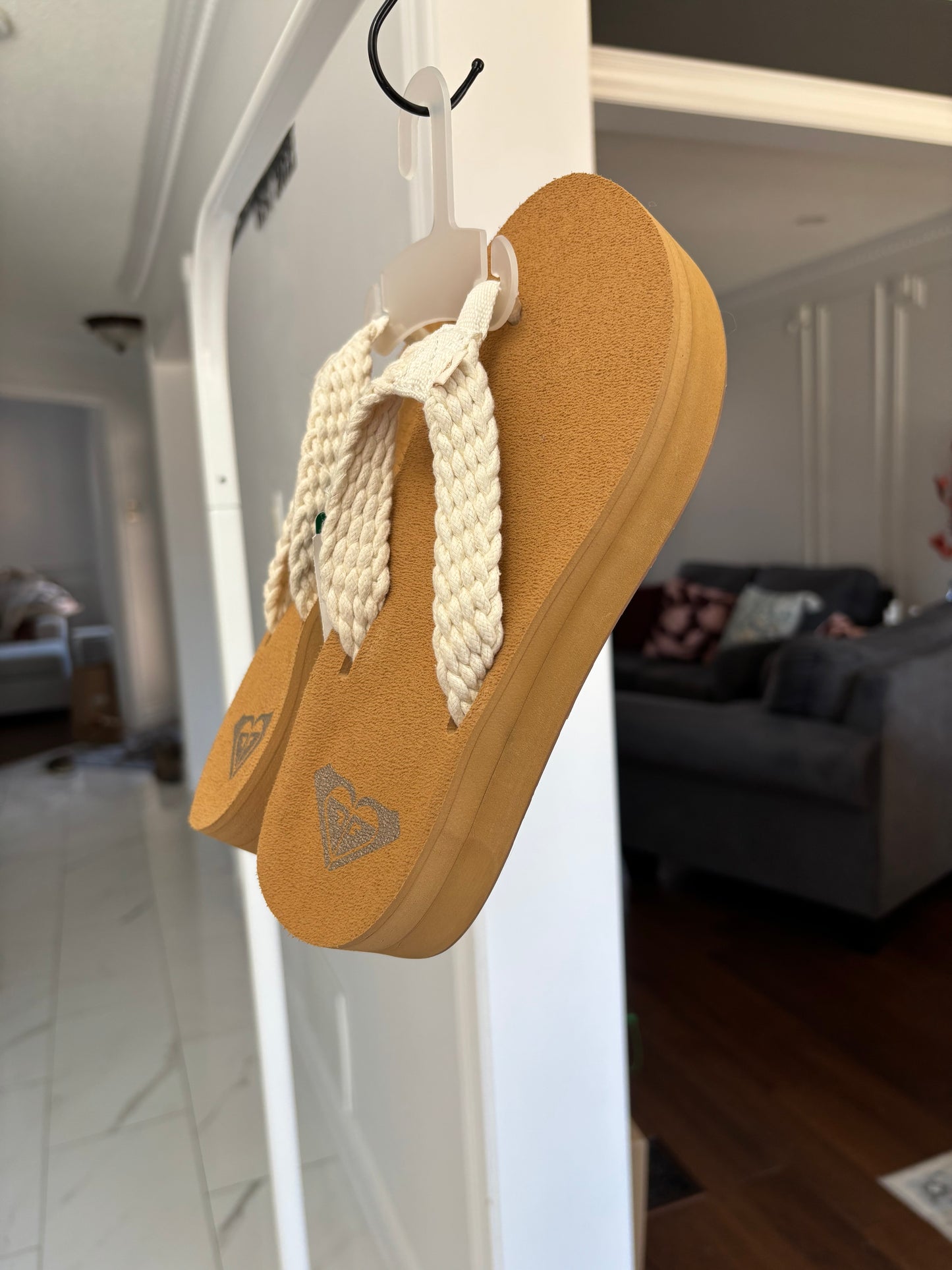 Roxy Thong Sandals Size 7