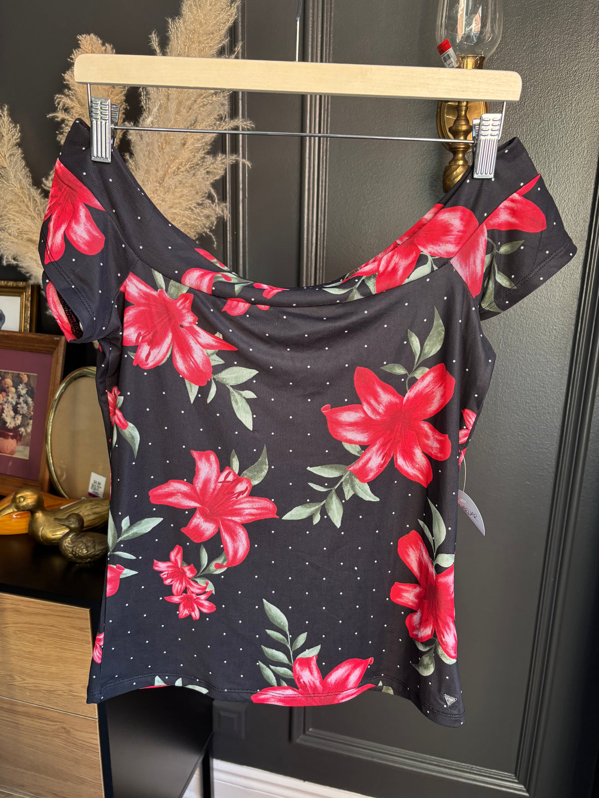 Guess Floral And Dot Off the Shoulder Top Size L