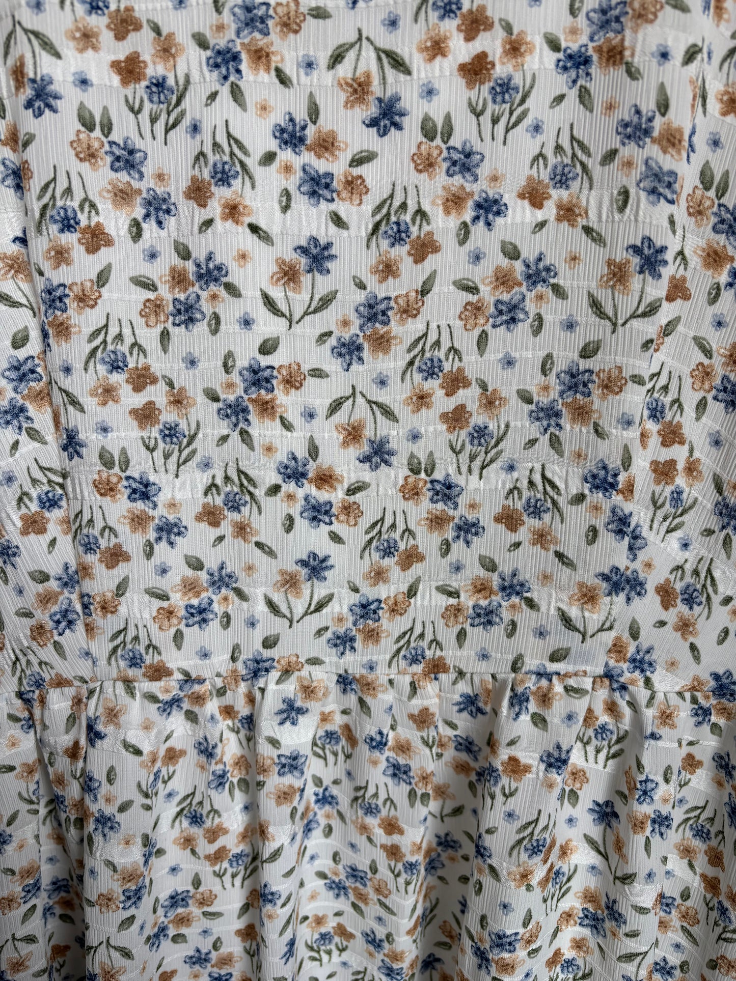Flowy Floral Dress Size L