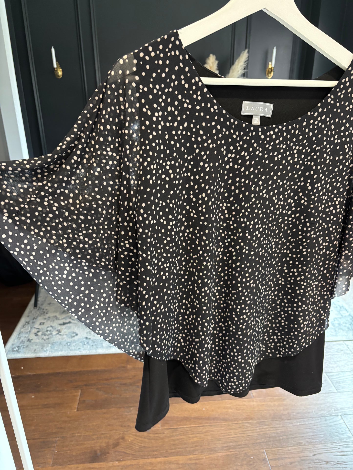 Spotted Cape Top Size XL