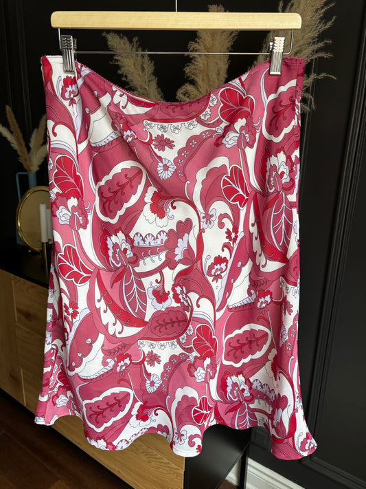 Beautiful Paisley Print Midi Skirt Size 14
