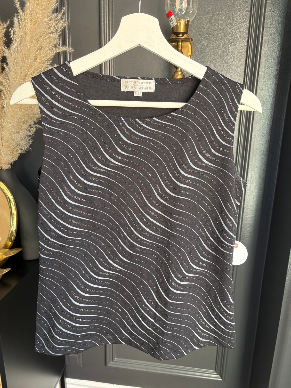 Sleeveless Wavey Sparkle Top Size M