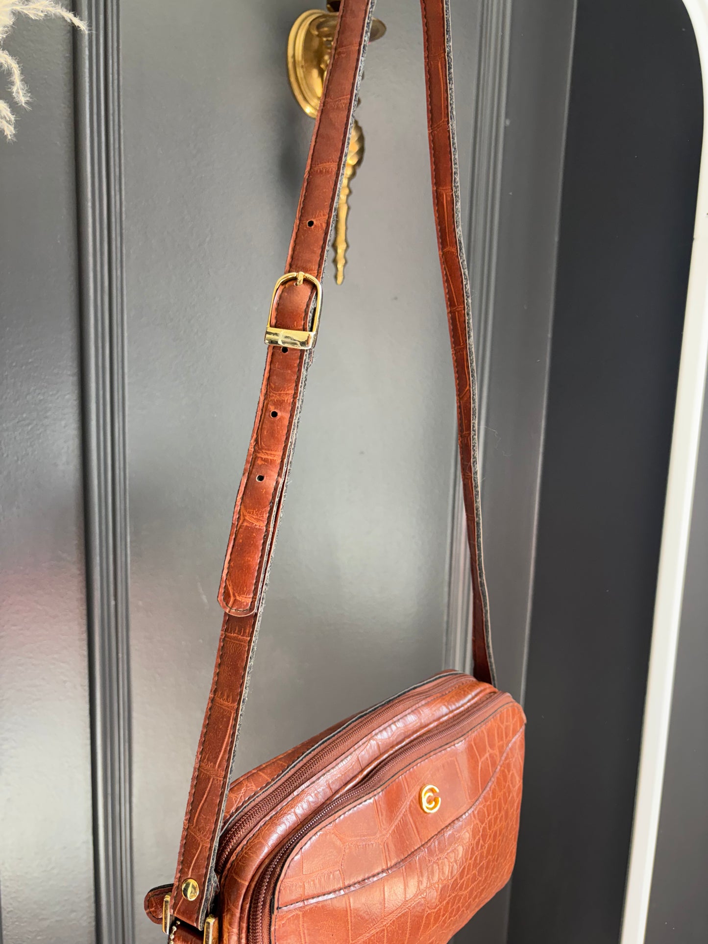 Brown Vintage Cornell Croc Leather Cross Body