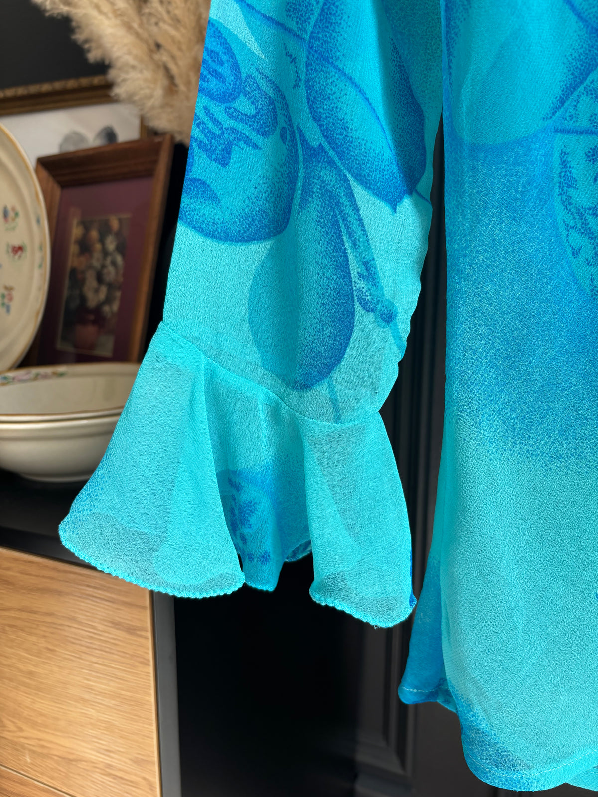 Vintage Sheer Ruffled Blouse Size M*