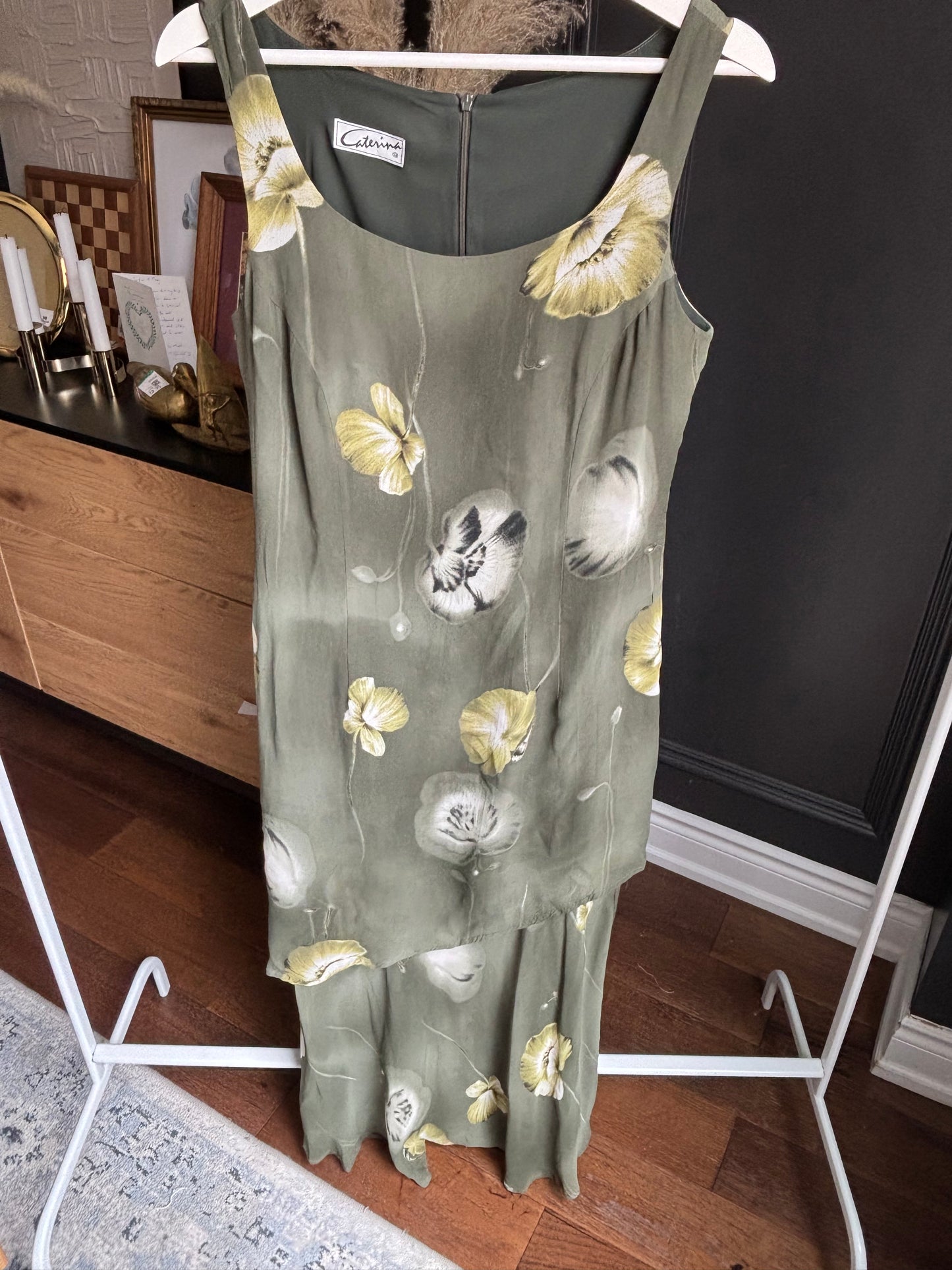 Green 90's Floral 2 Tier Dress Size M