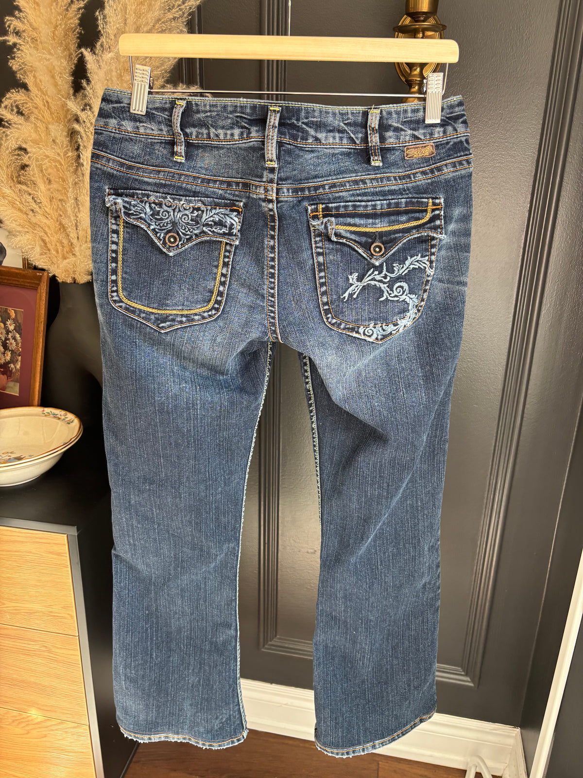 Silver Jeans Super Low Rise Size 30/30