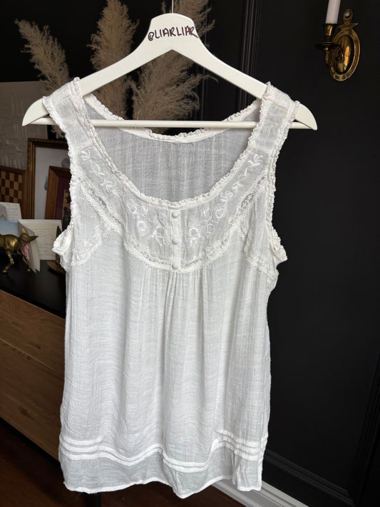 White Embroidered Lace Tank Size S
