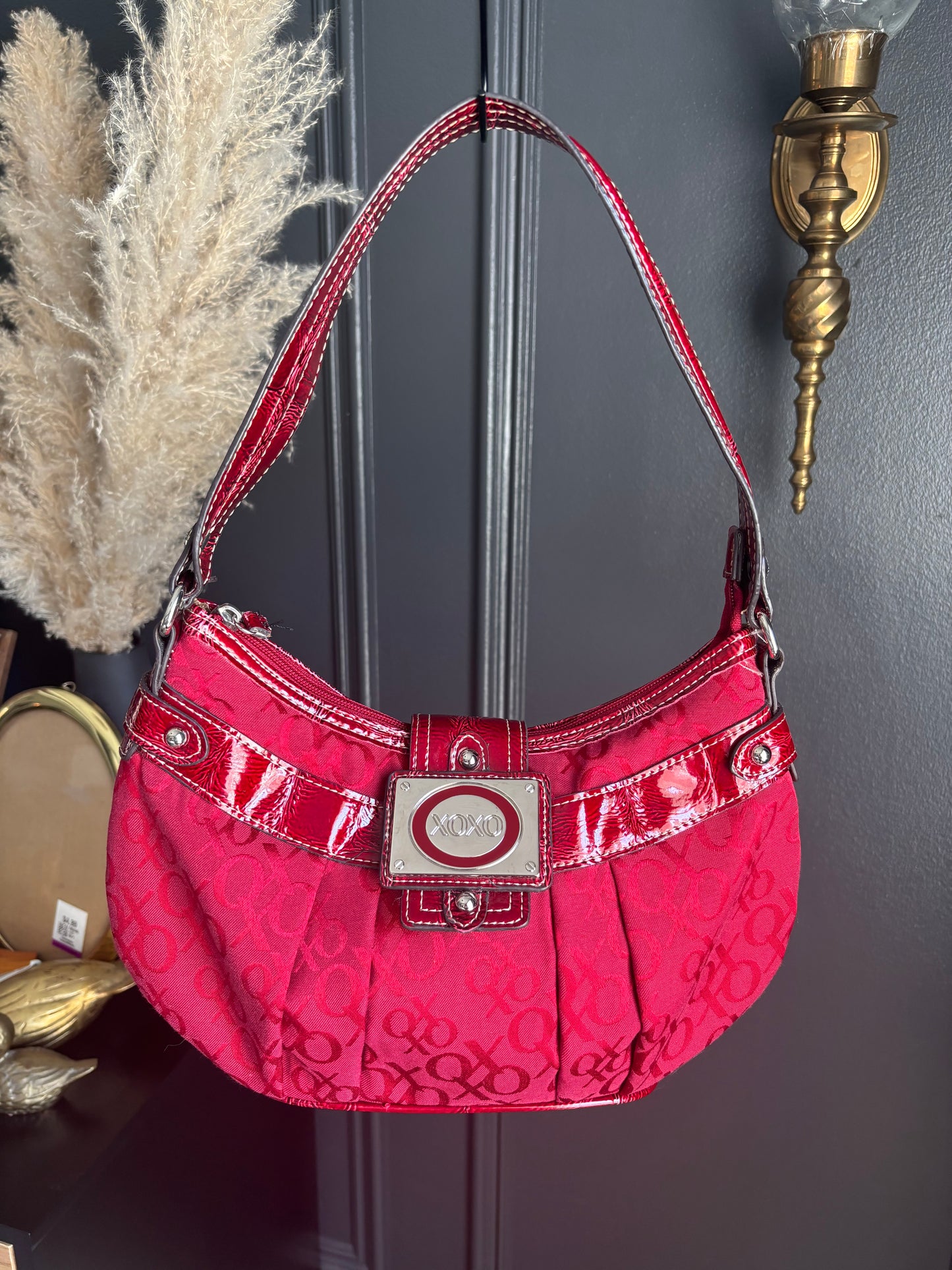 Red XOXO Shoulder Bag