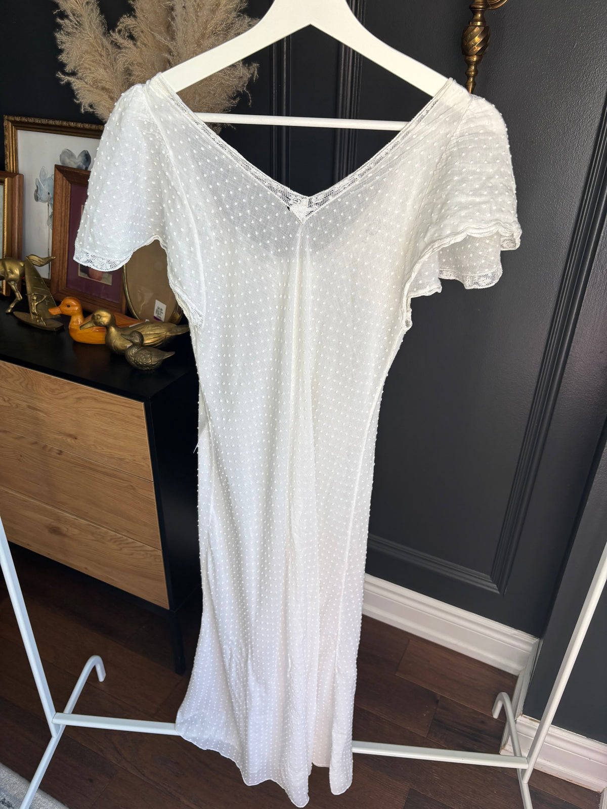 White Dotted Cotton Nightgown Size M