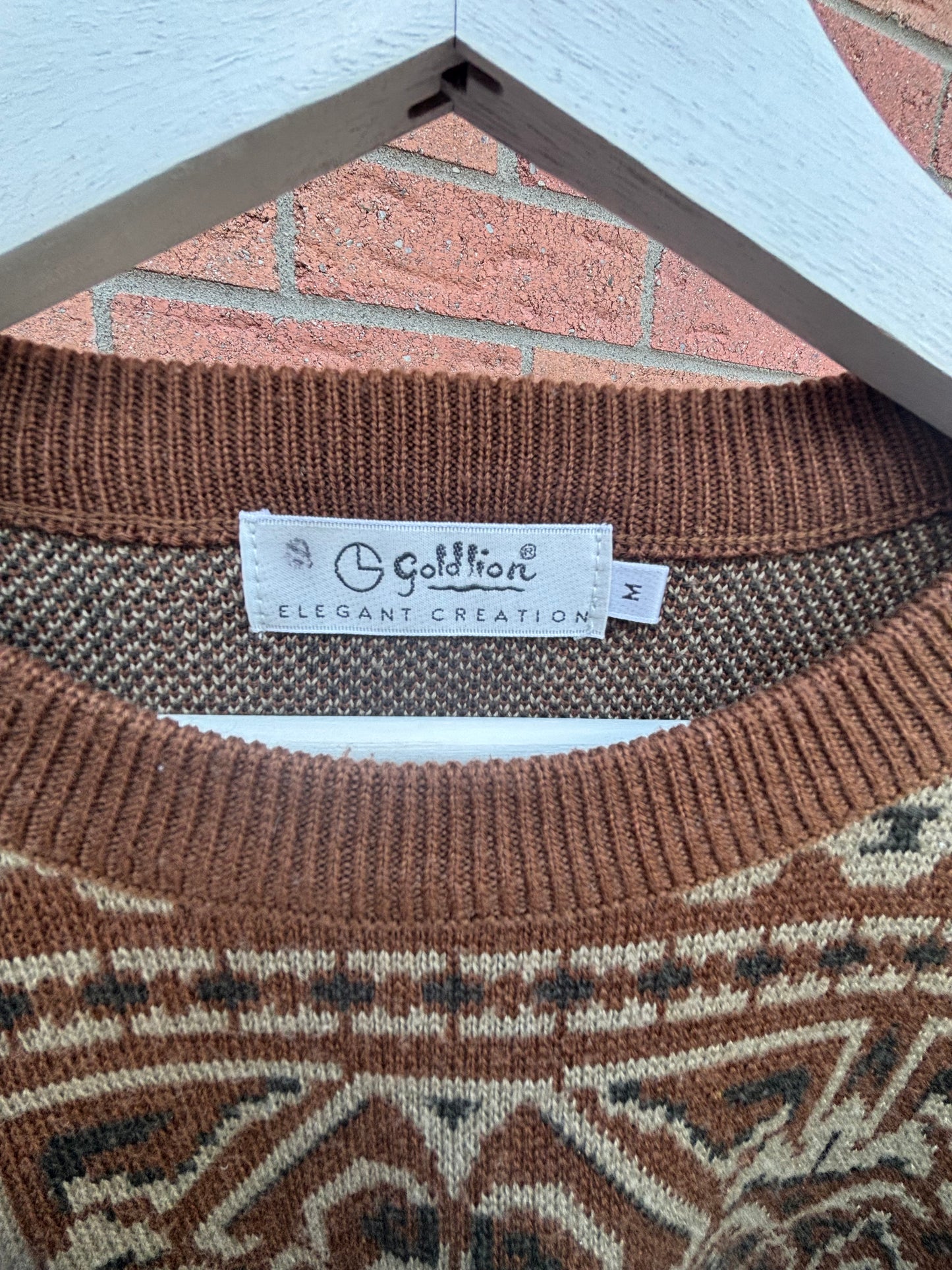 Brown Print Knit Sweater Size Medium