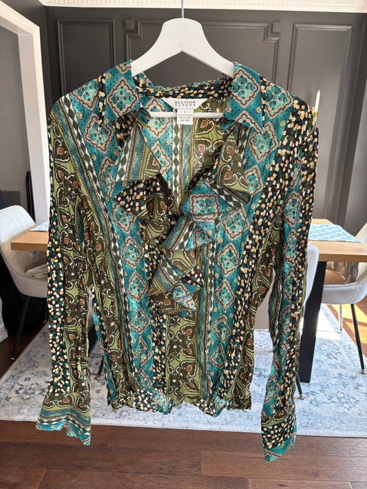 Long Sleeve Ruffled Blouse Size L