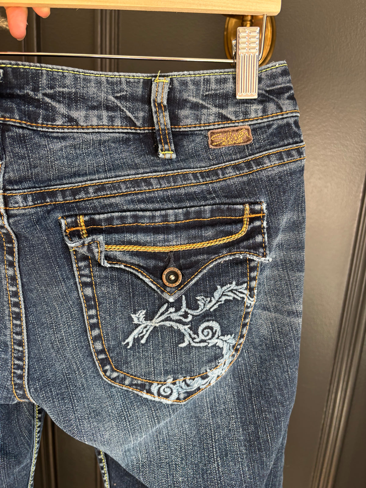 Silver Jeans Super Low Rise Size 30/30