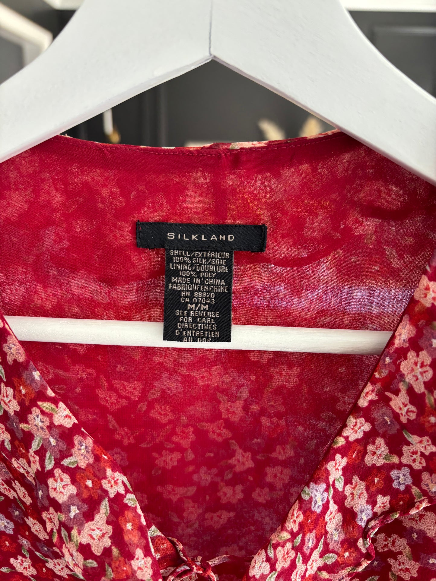Red Silk Floral Sleeveless Top Size M