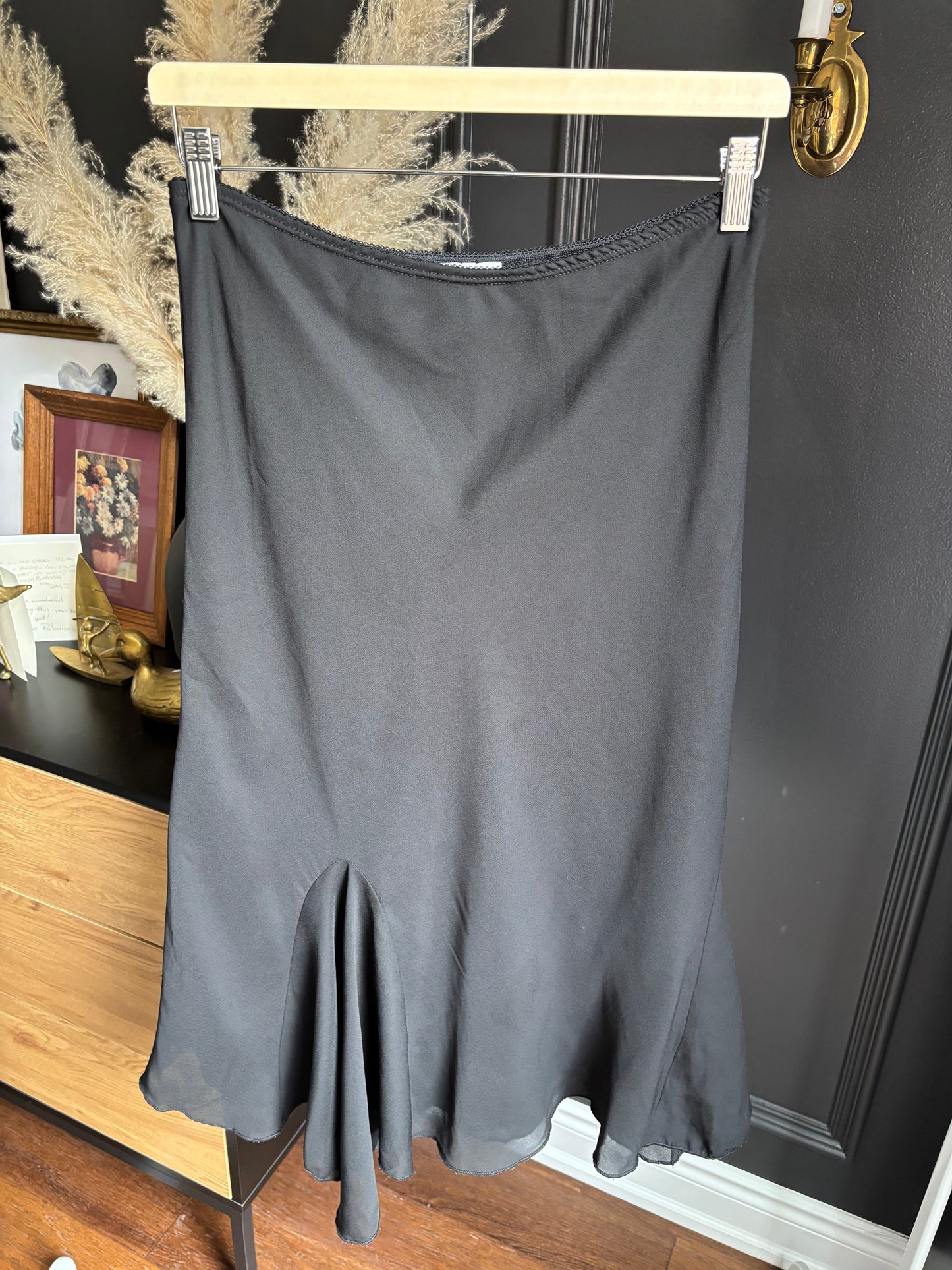 Vintage Black Ruffled Hem Midi Skirt Size M