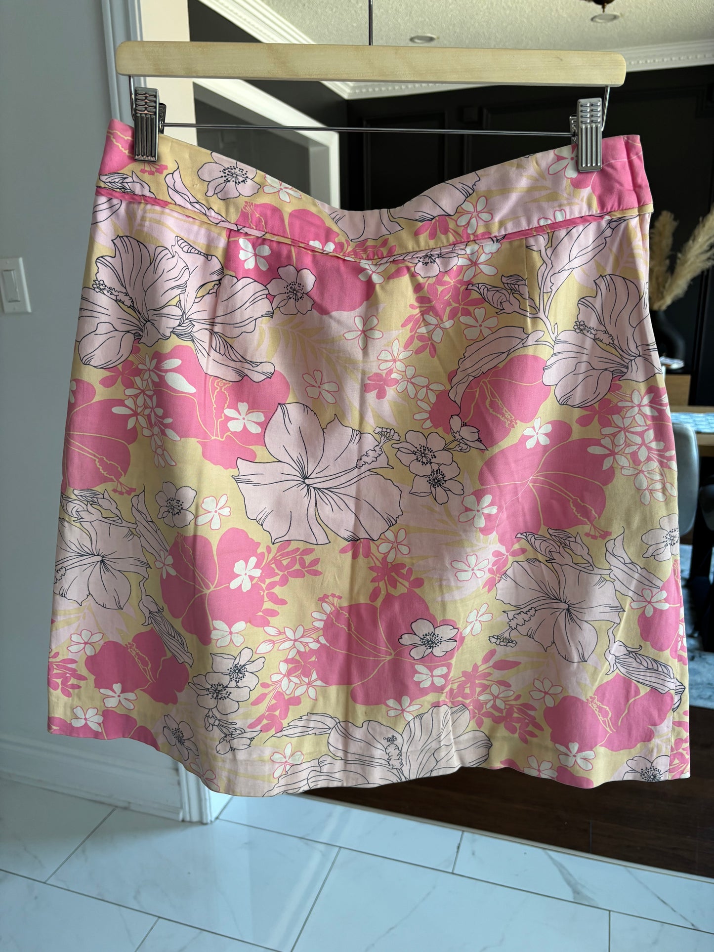 Pink Hibiscus Print Knee Length Skirt Size 10